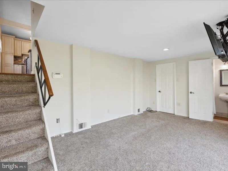 Ambler, Pennsylvania 19002, United States, 3 Bedrooms Bedrooms, ,2 BathroomsBathrooms,Residential,Active,208528