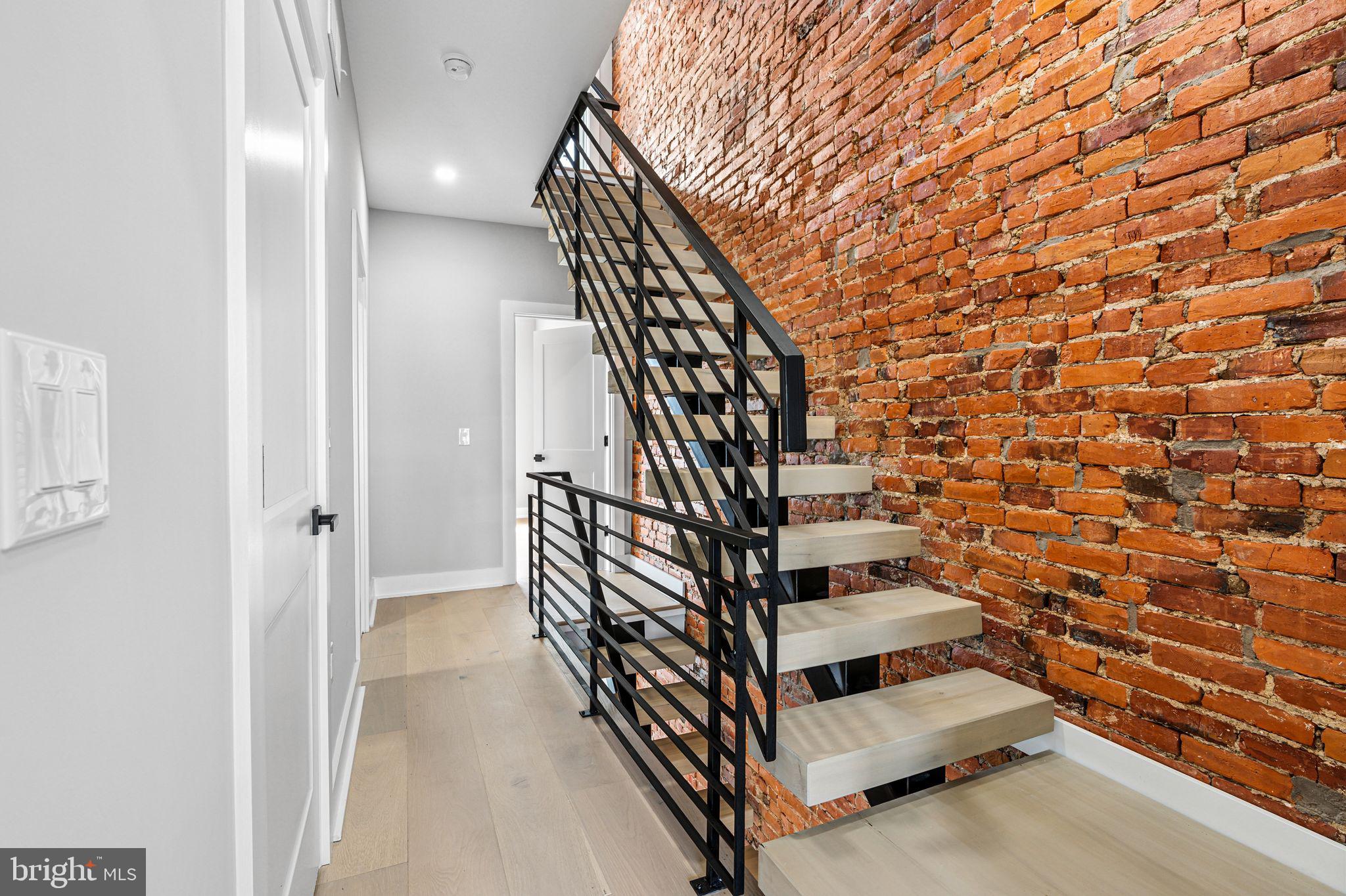 GERMANTOWN - Residential