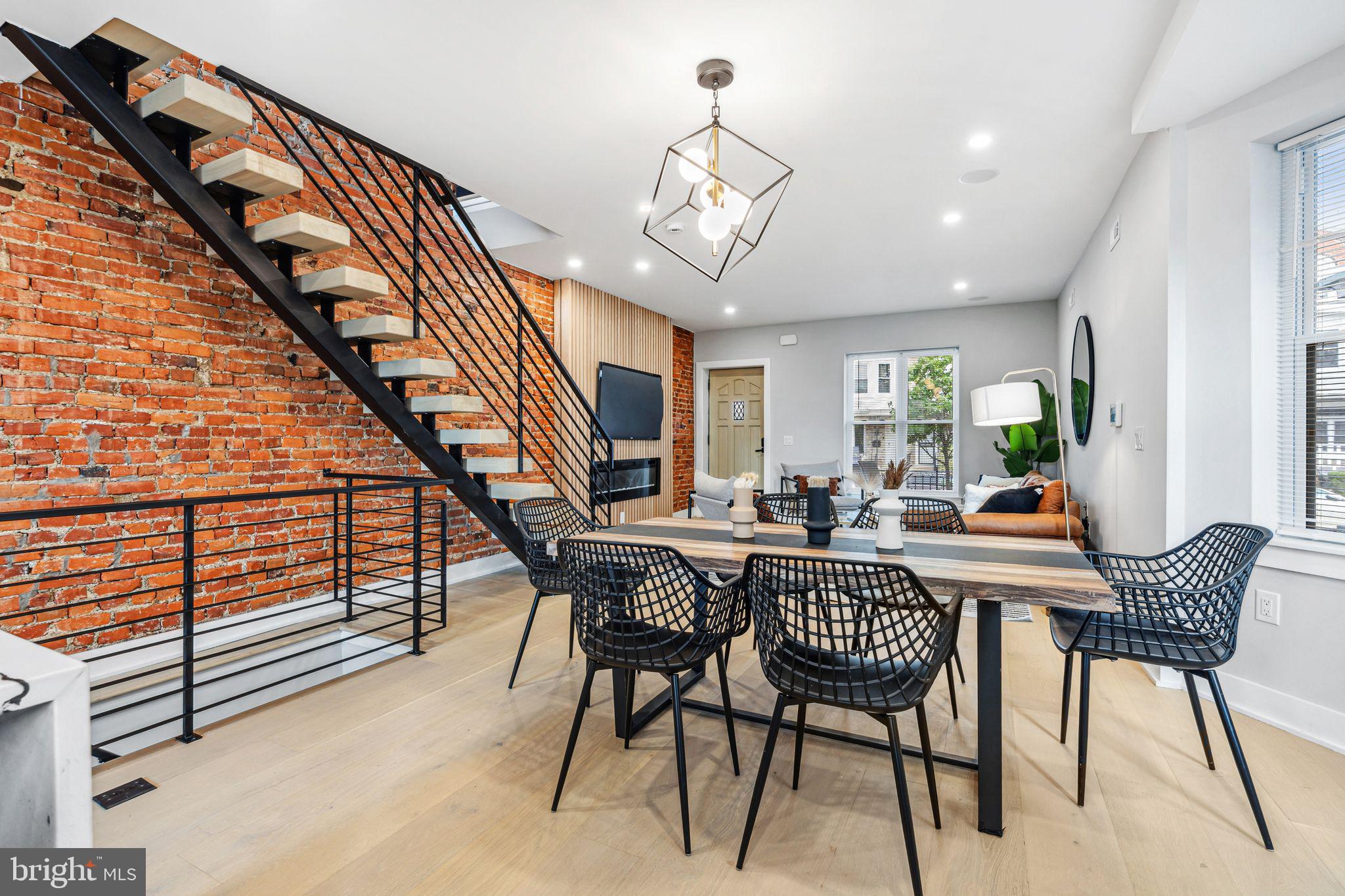 GERMANTOWN - Residential