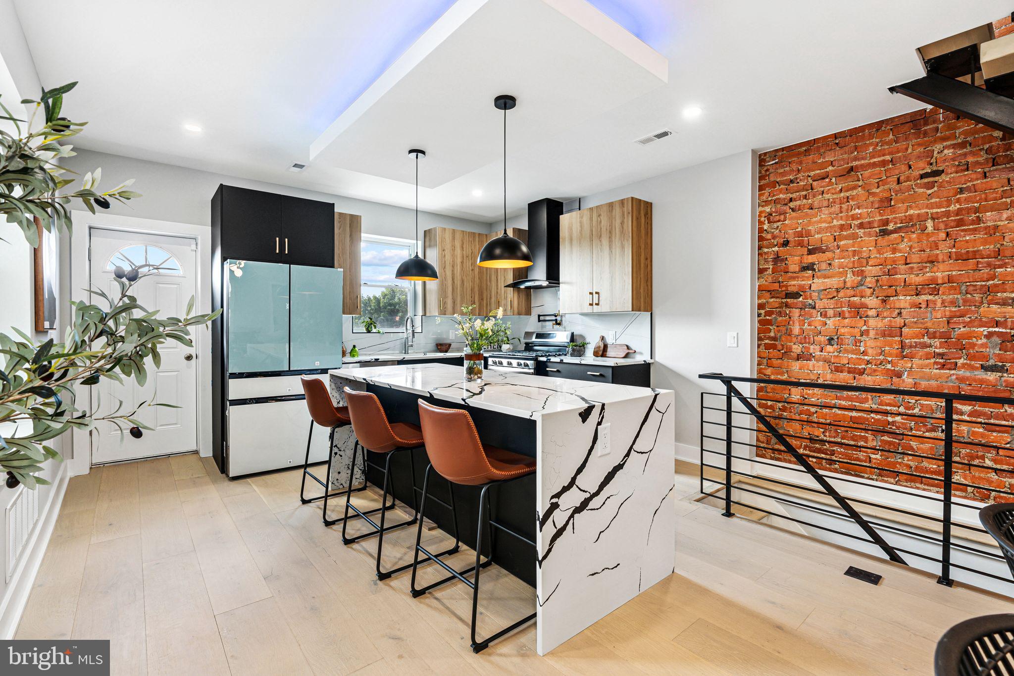 GERMANTOWN - Residential