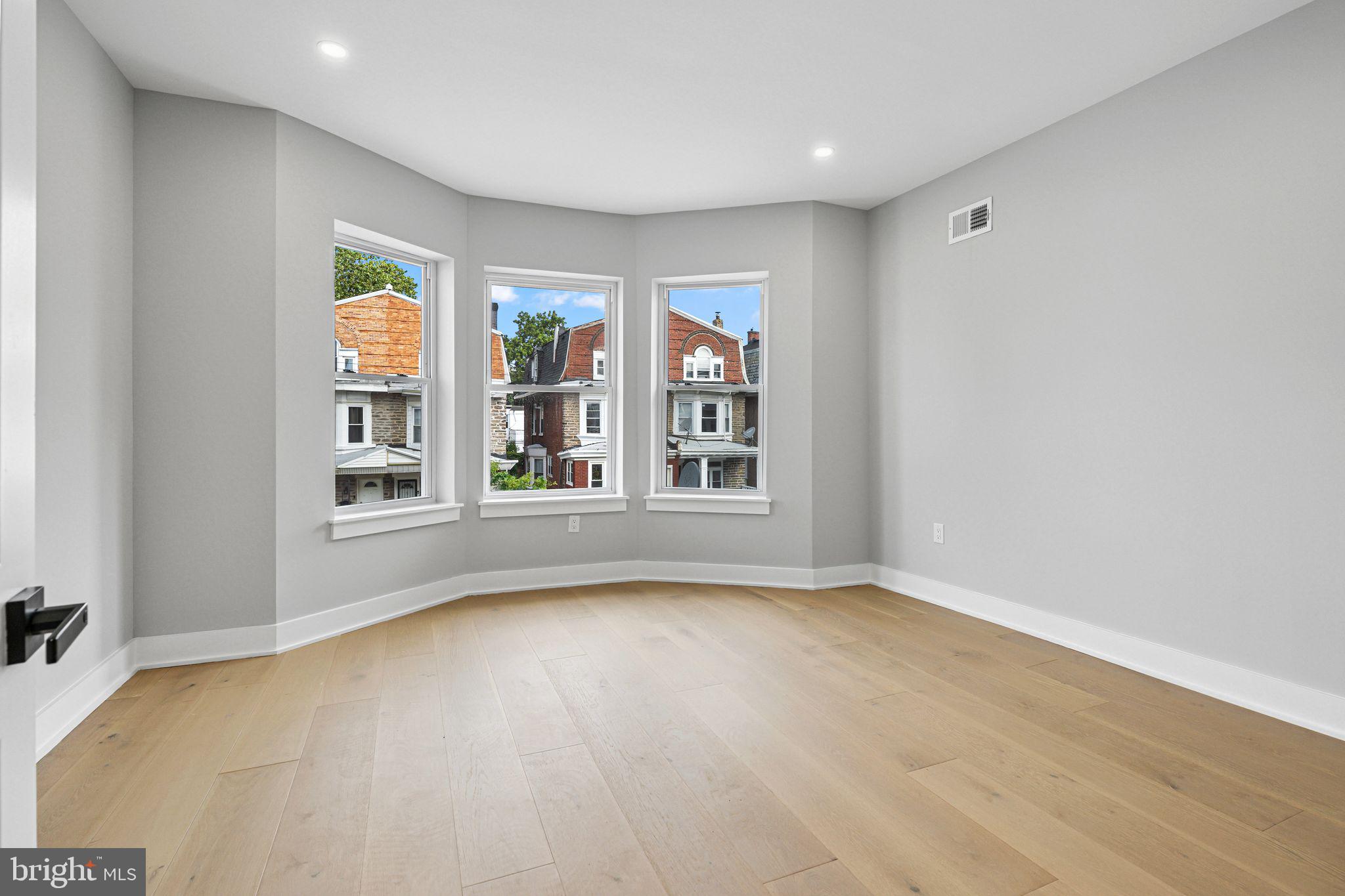 GERMANTOWN - Residential