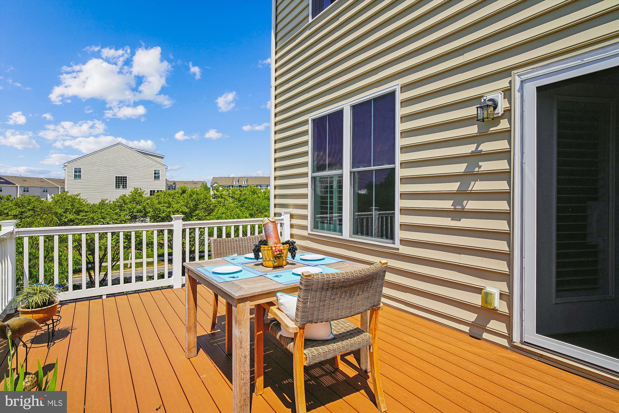 ELLENDALE - Residential