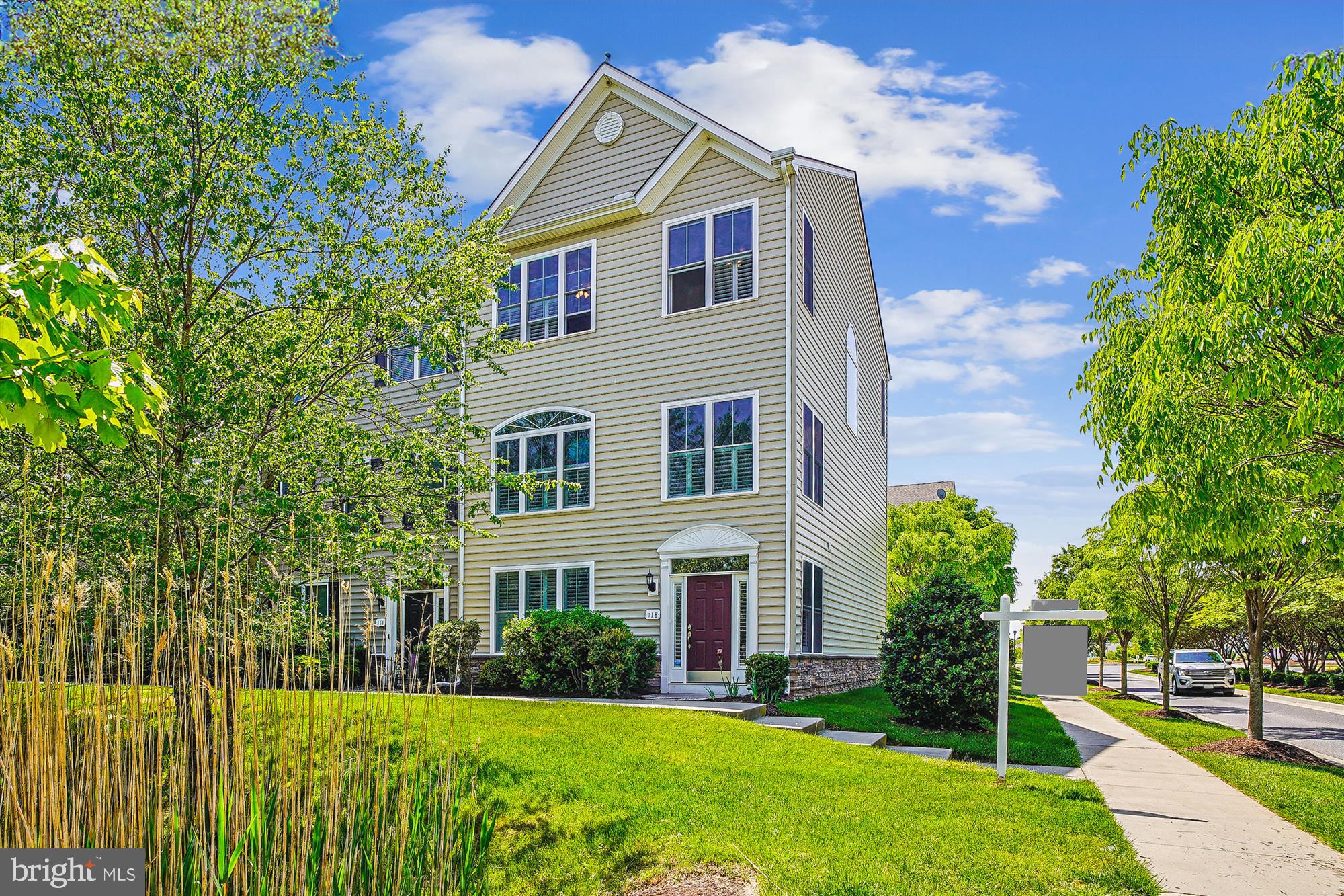 ELLENDALE - Residential