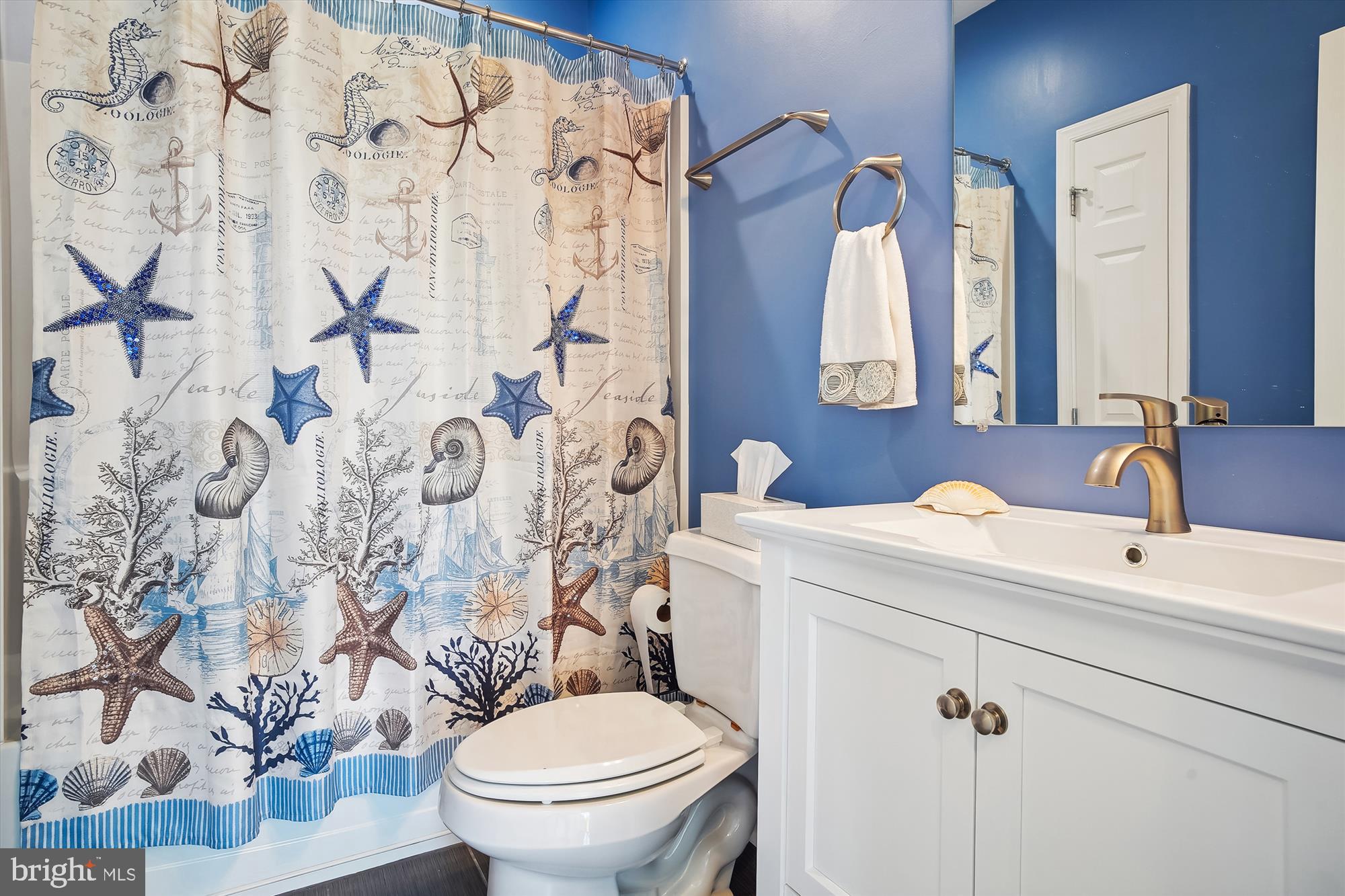 ELLENDALE - Residential