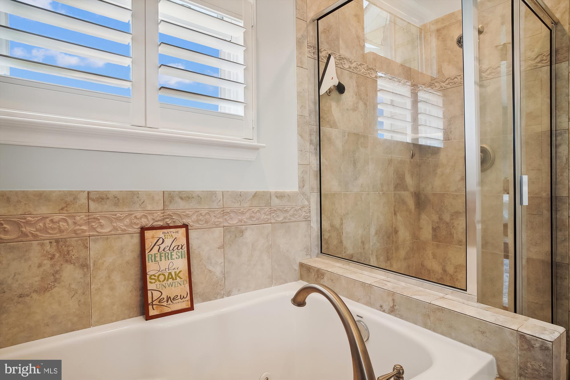 ELLENDALE - Residential