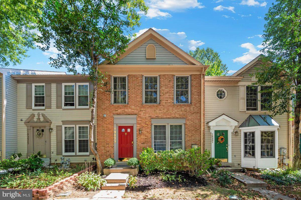 Beautifully updated 3BR, 2.5BA townhome in the Gunners Lake Village community! This spacious home offers nearly 2,000 square feet of finished living space across three levels, including a walk-out basement with a large rec room. Enjoy a traditional layout with brand new carpet on the upper level and fresh paint that gives the entire home a bright and clean feel.
Step out onto the back deck and take in peaceful wooded and lake views, creating a private and relaxing outdoor space ideal for entertaining or quiet evenings. The community features scenic walking trails, access to Gunners Lake, and a variety of amenities.
All this, just minutes from I-270, the MARC train station, and plenty of shopping and dining options. A perfect blend of nature, convenience, and comfort, don’t miss your chance to own this gem in one of Germantown’s lakefront communities!