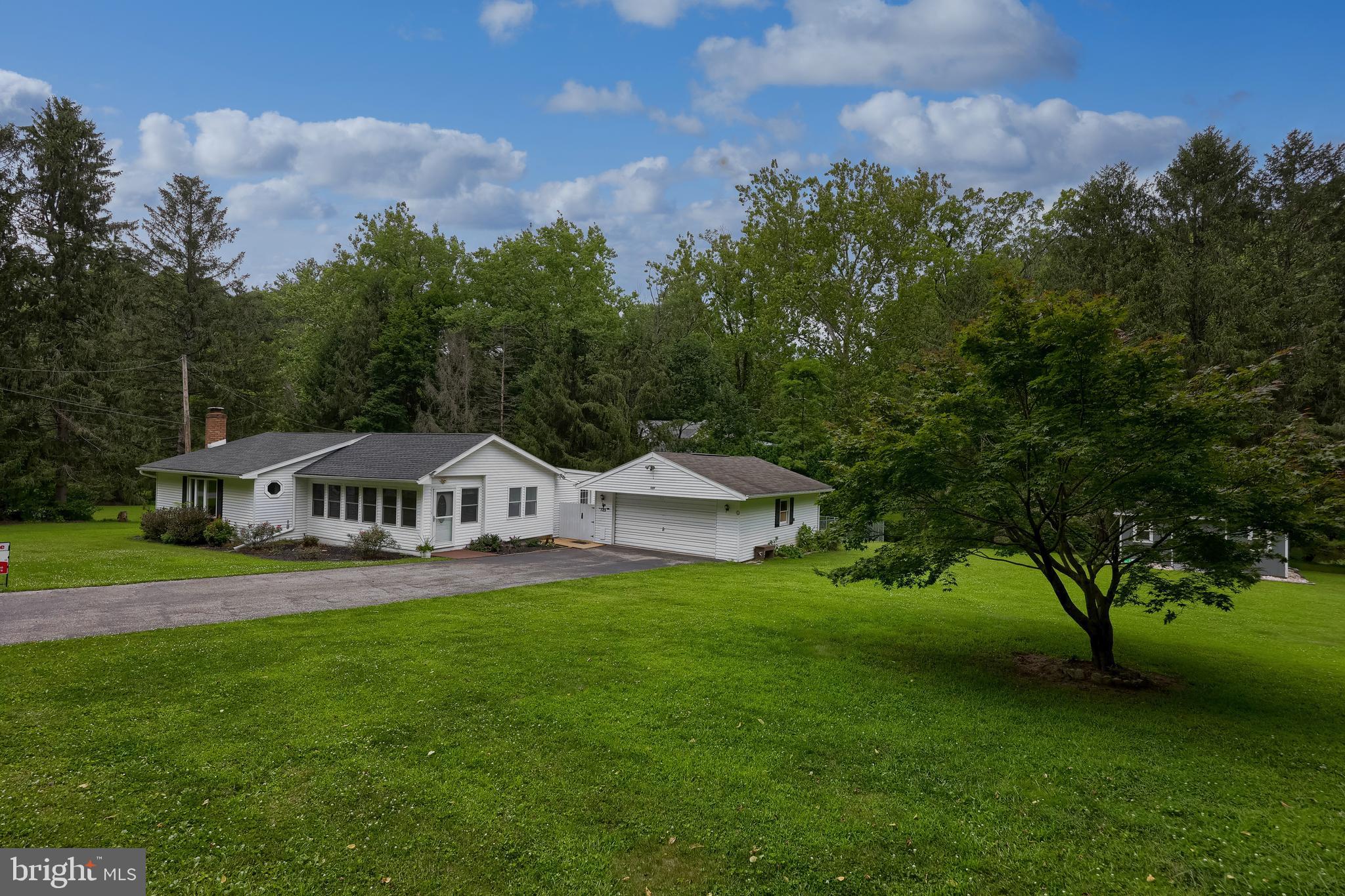125 MEADOW ROAD