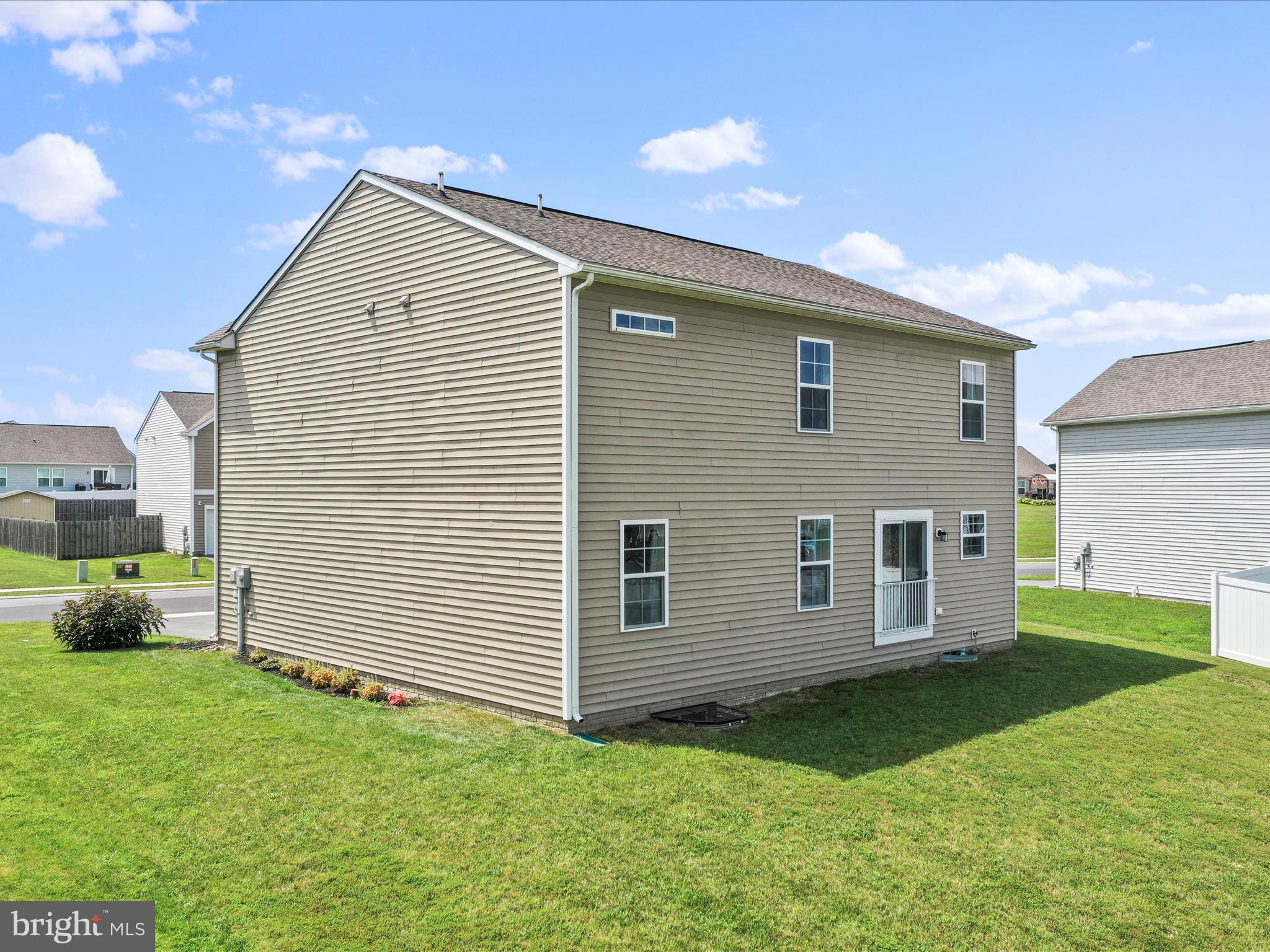 MORNING DOVE ESTATES - Residential