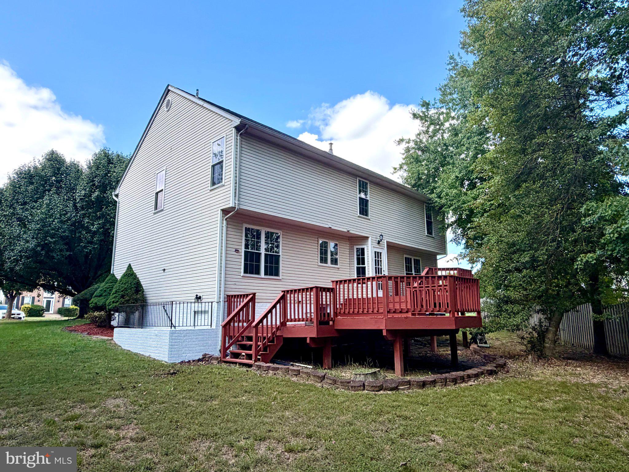 8340 SHELBURNE COURT