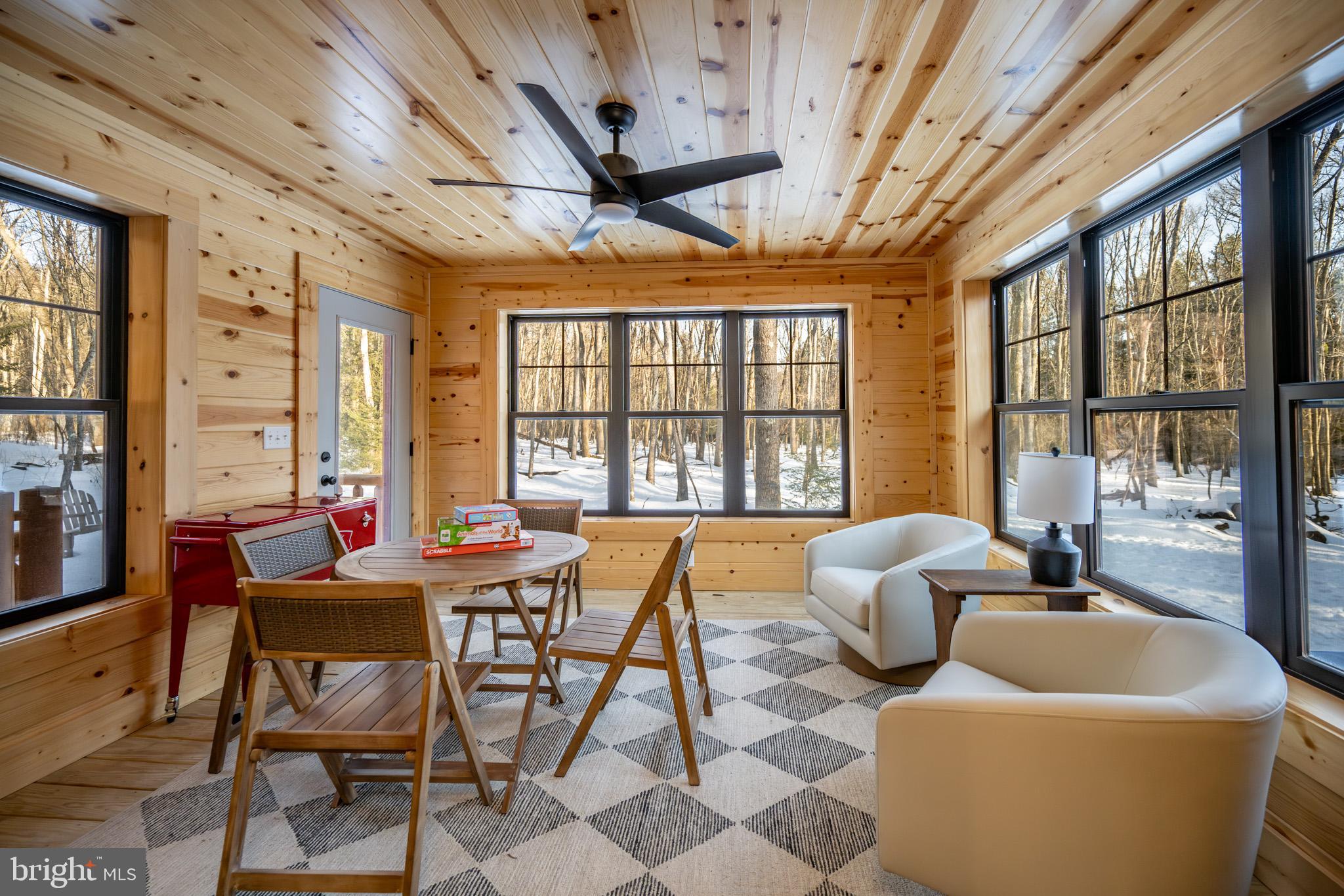 SWALLOW FALLS - Residential