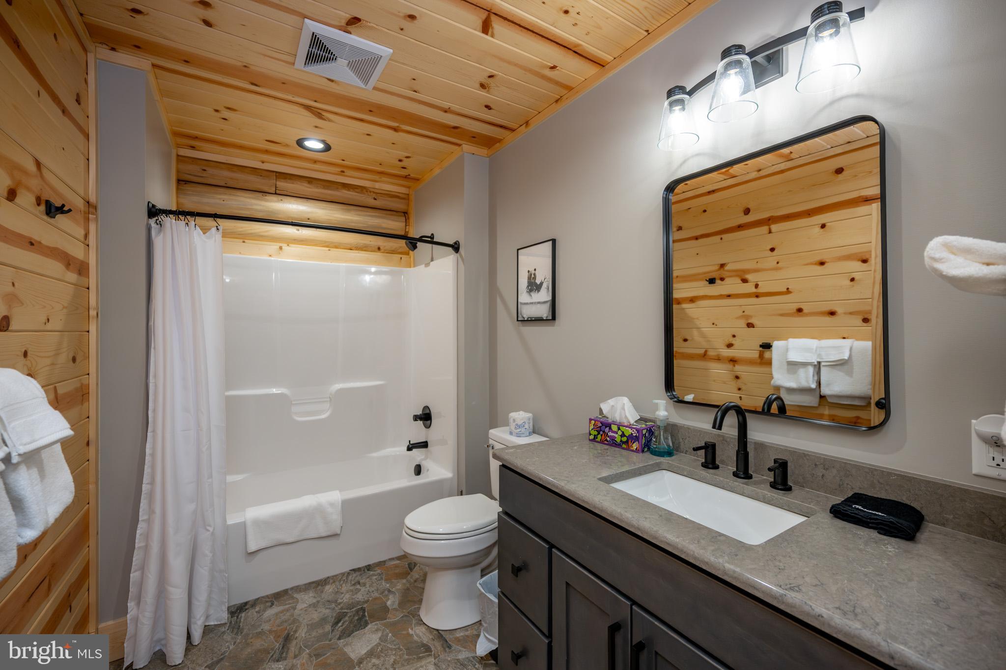 SWALLOW FALLS - Residential