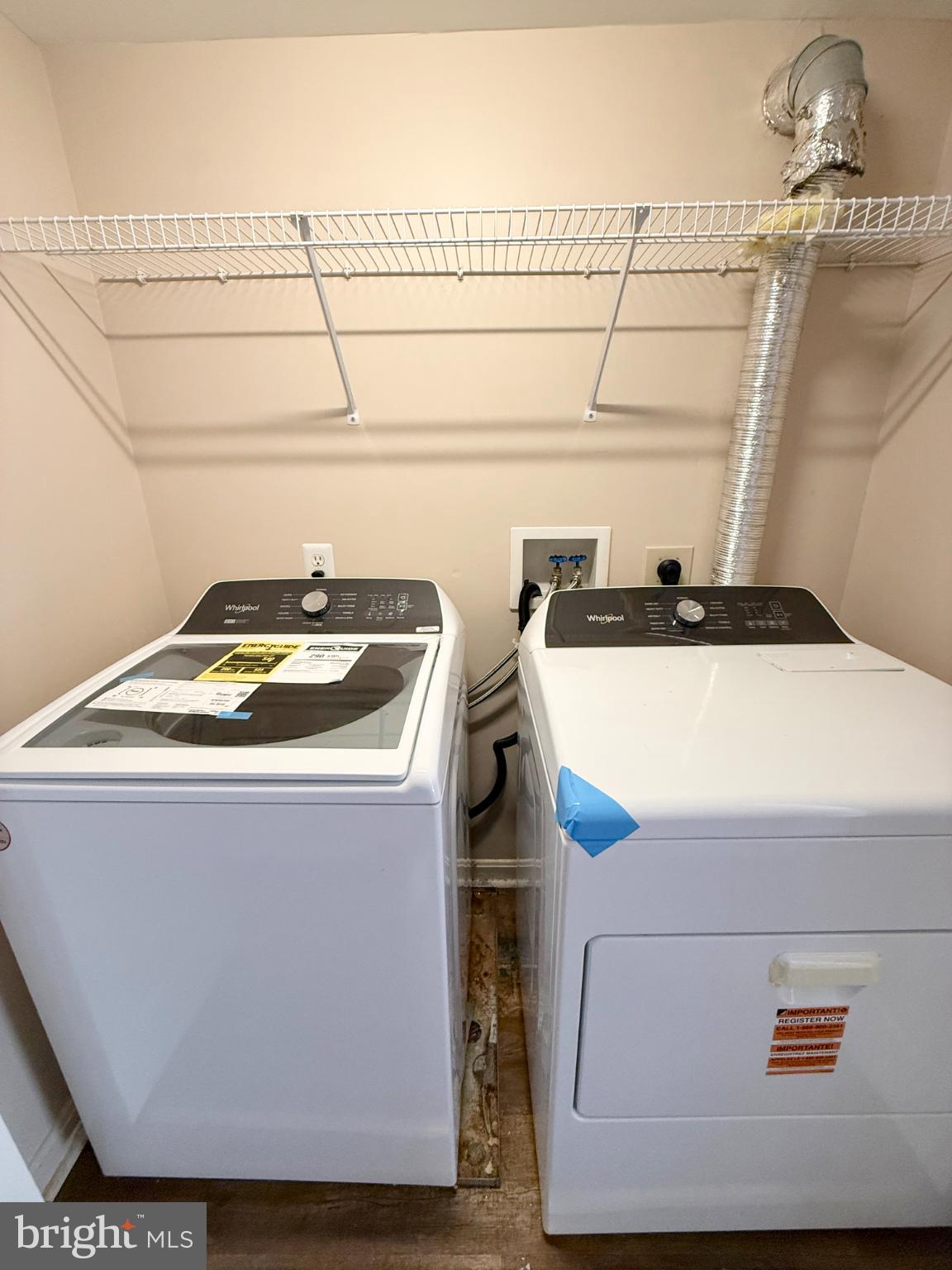 SARATOGA SPRINGS - Residential