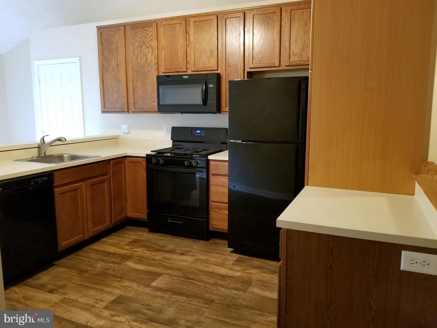 SARATOGA SPRINGS - Residential