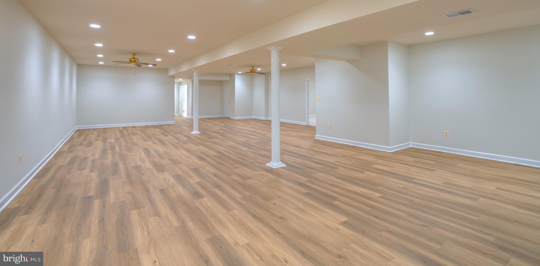 SYCAMORE ACRES - Residential