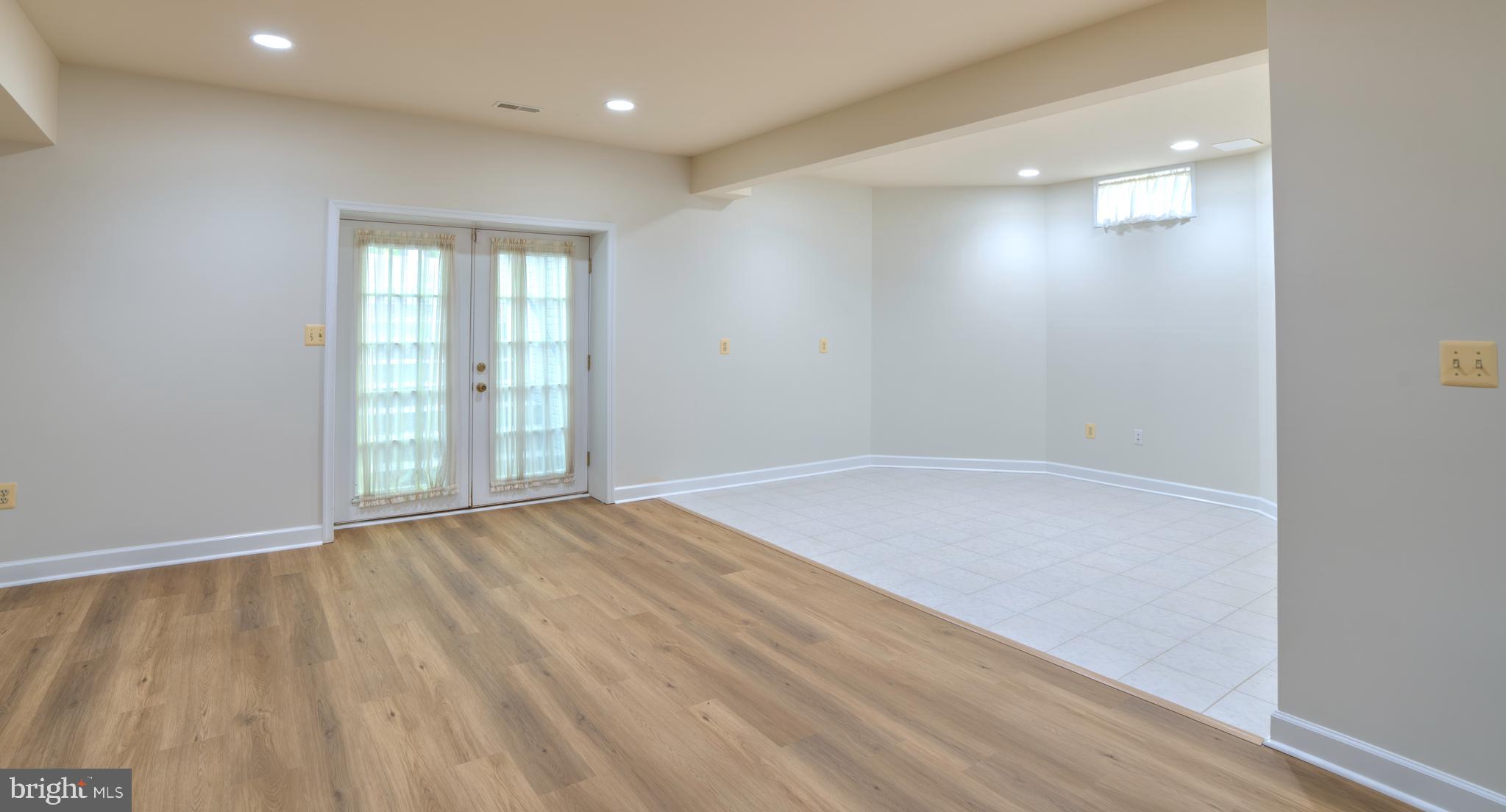 SYCAMORE ACRES - Residential
