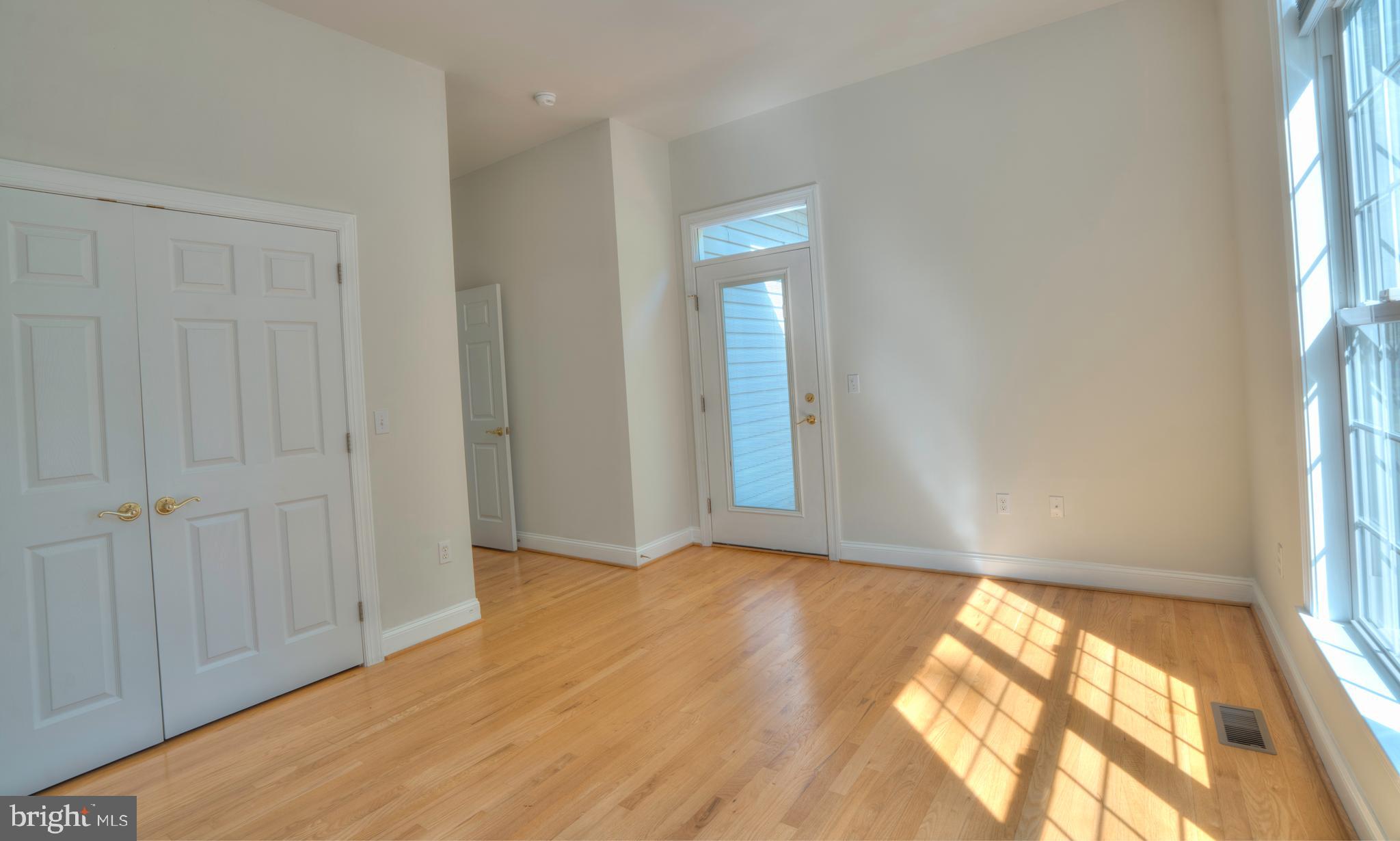 SYCAMORE ACRES - Residential