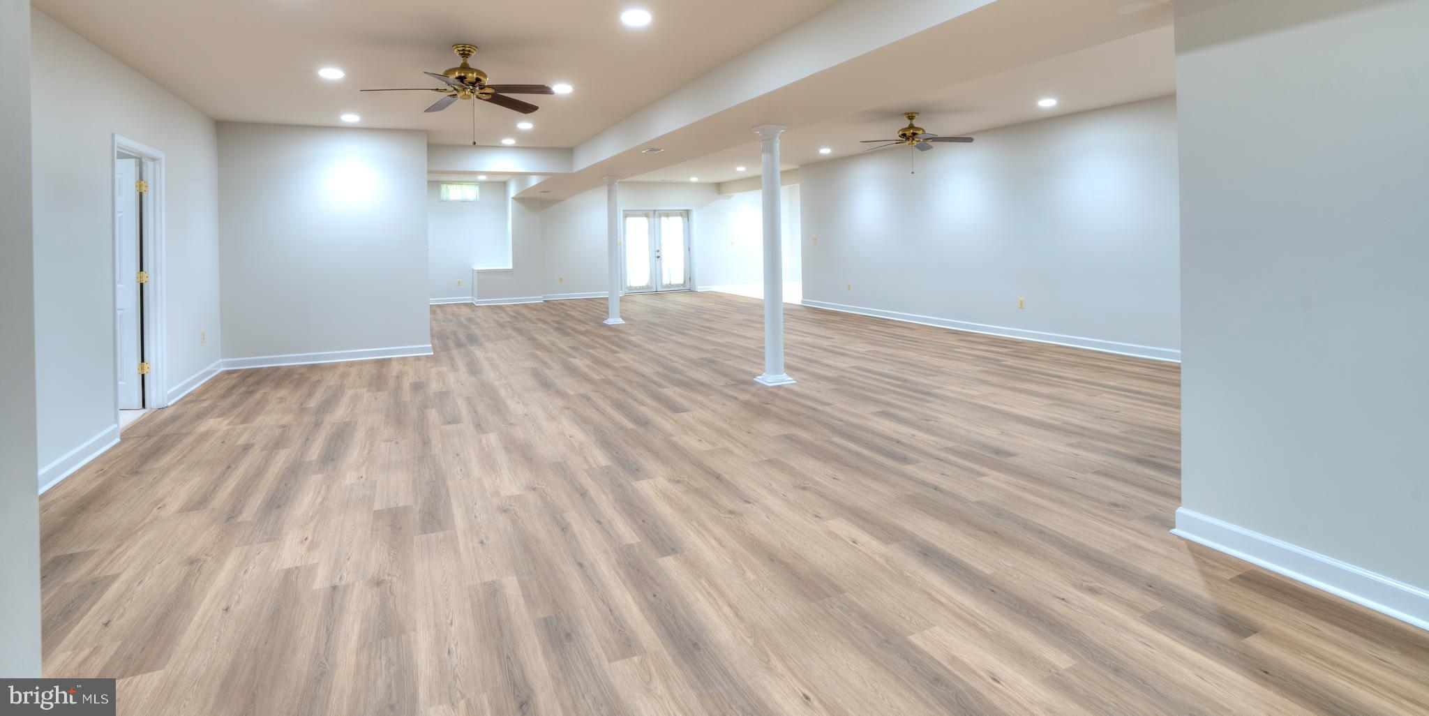 SYCAMORE ACRES - Residential