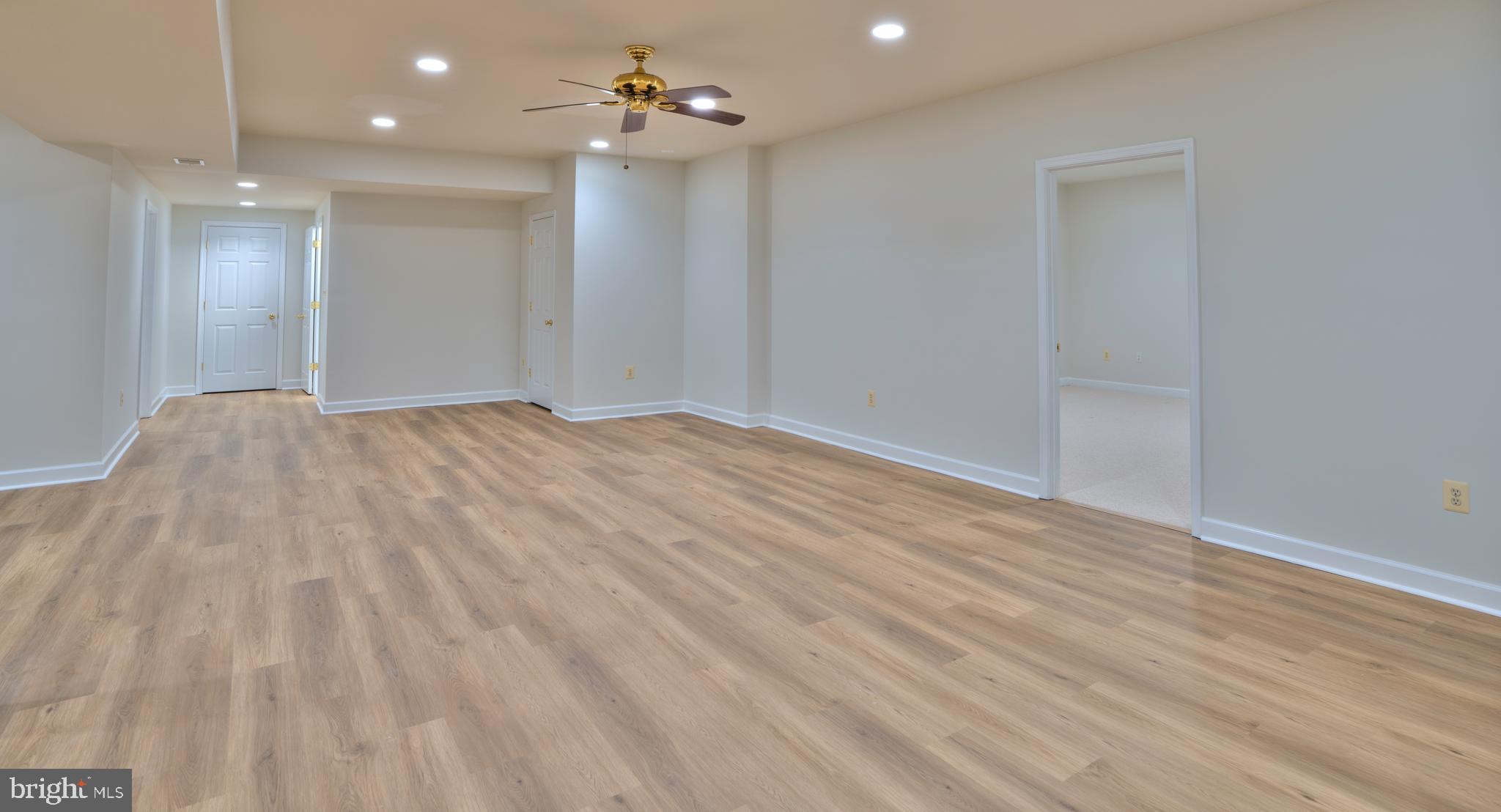 SYCAMORE ACRES - Residential