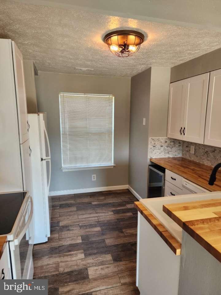 MALLARDS LANDING - Residential Lease