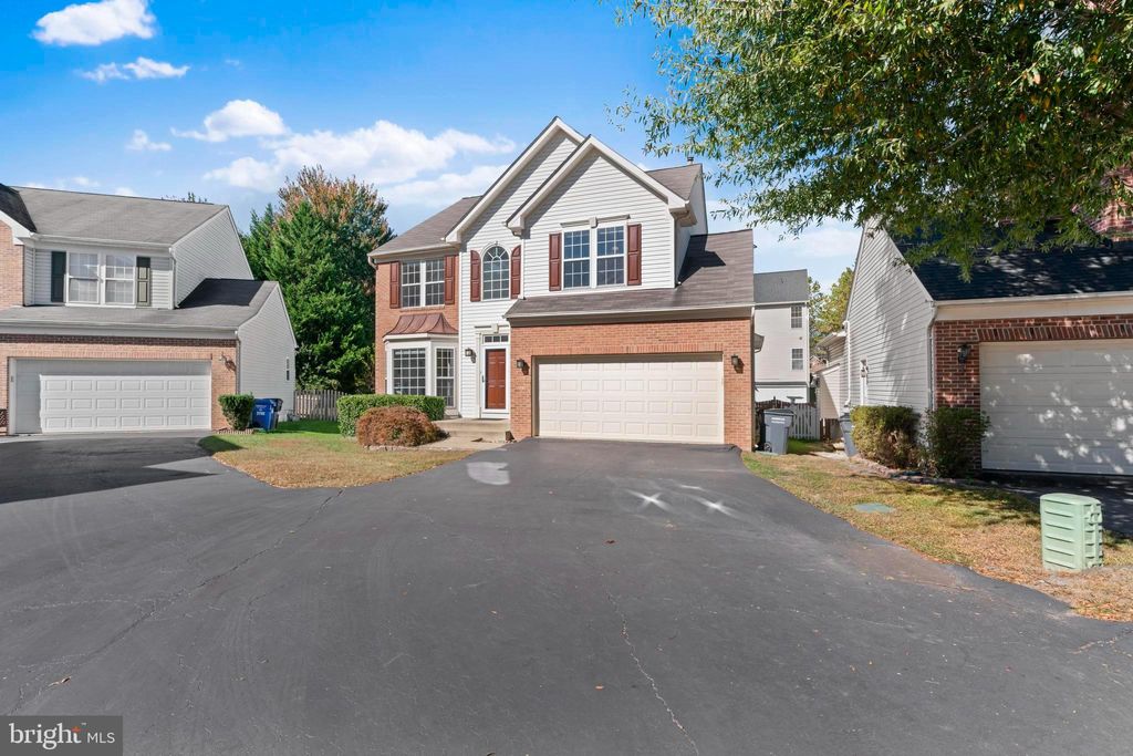 Photo of 9786 Lorraine Carol Way, LORTON, VA 22079 (MLS # VAFX2276376)