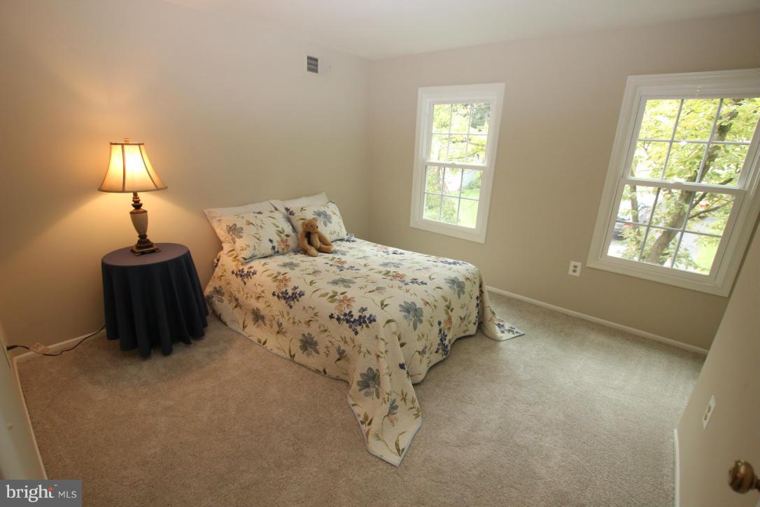 BURKE CENTRE - Residential