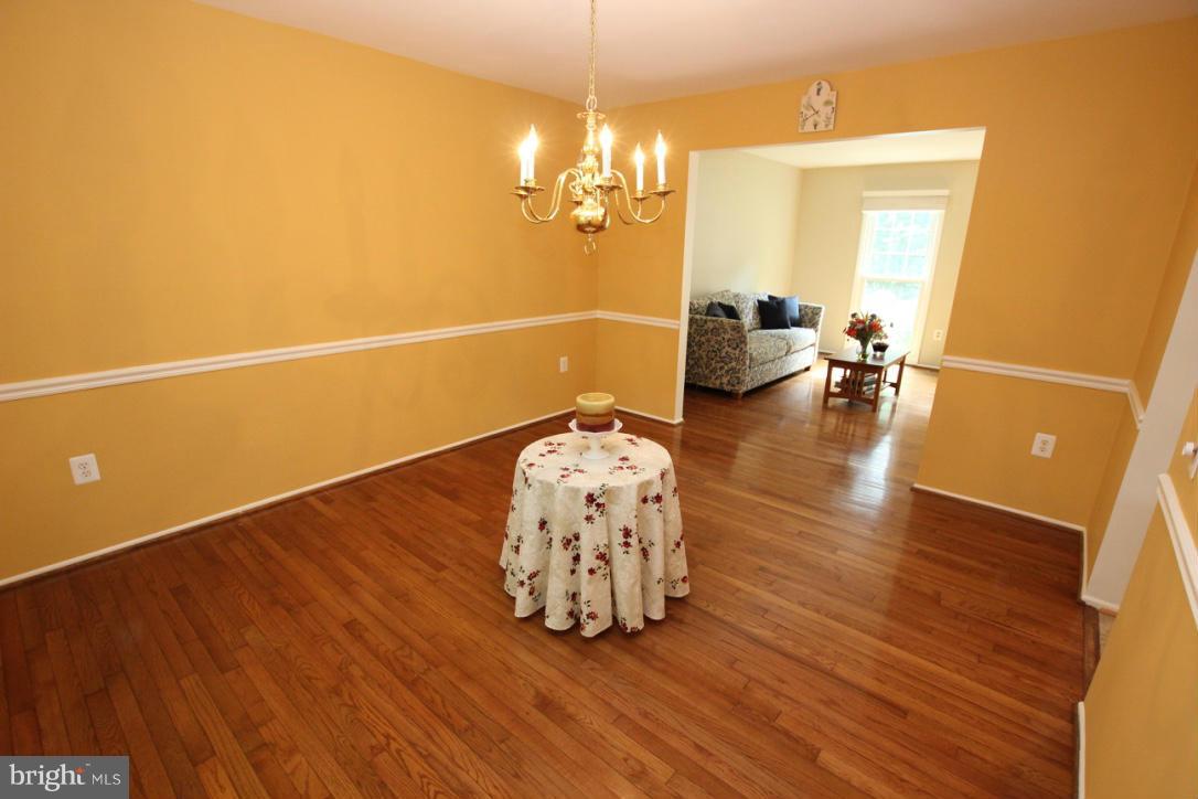 BURKE CENTRE - Residential