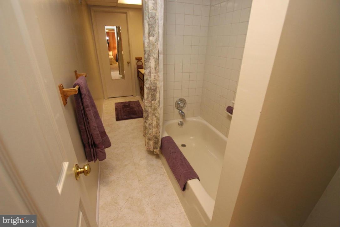 BURKE CENTRE - Residential