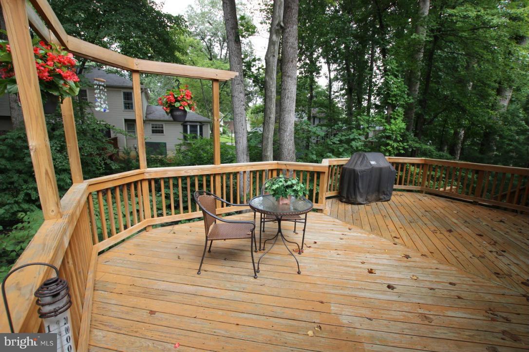 BURKE CENTRE - Residential