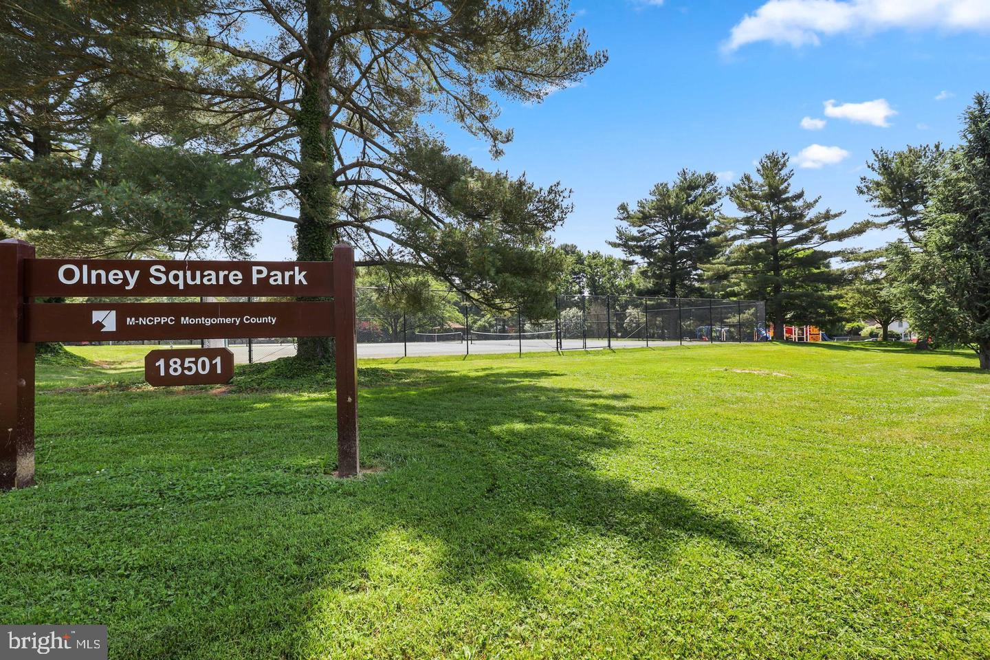 OLNEY SQUARE - Residential