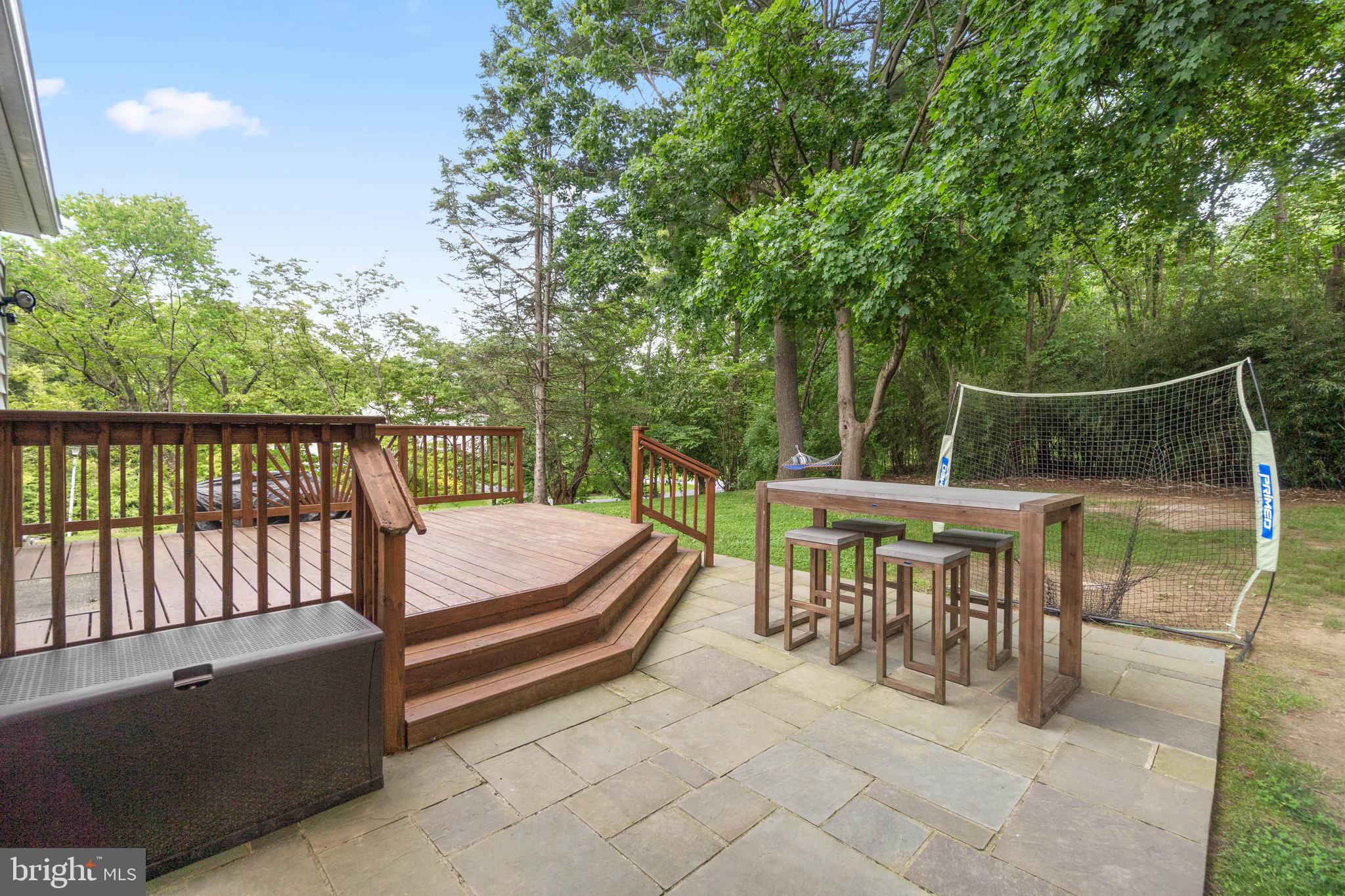 OLNEY SQUARE - Residential