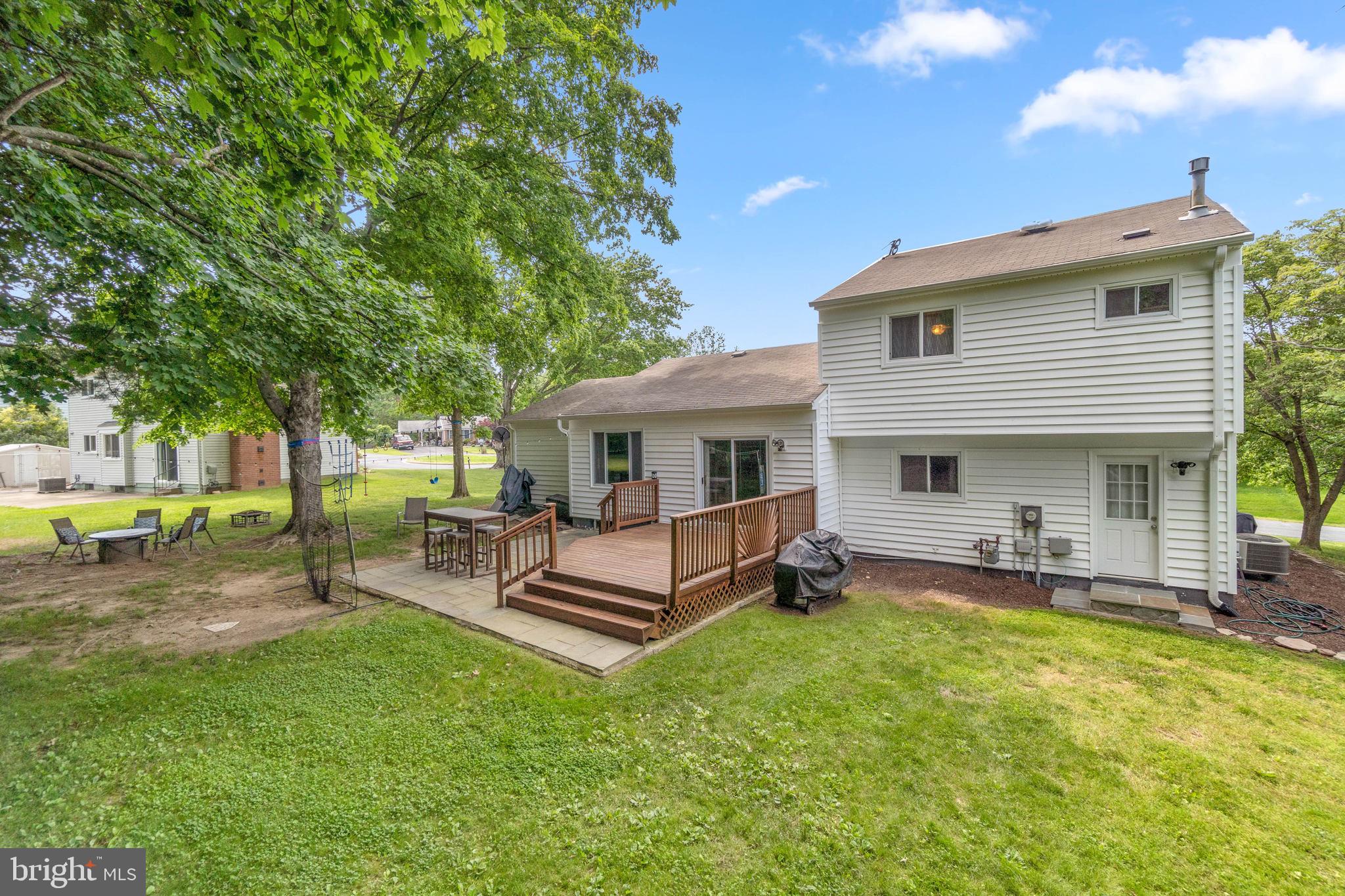 OLNEY SQUARE - Residential