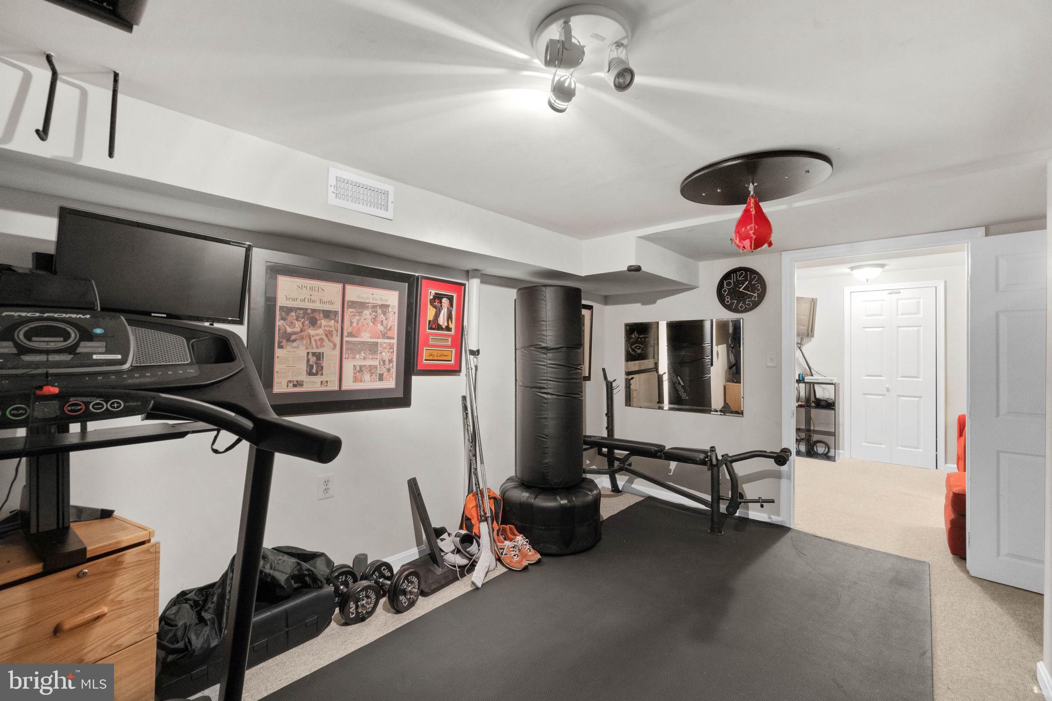 OLNEY SQUARE - Residential