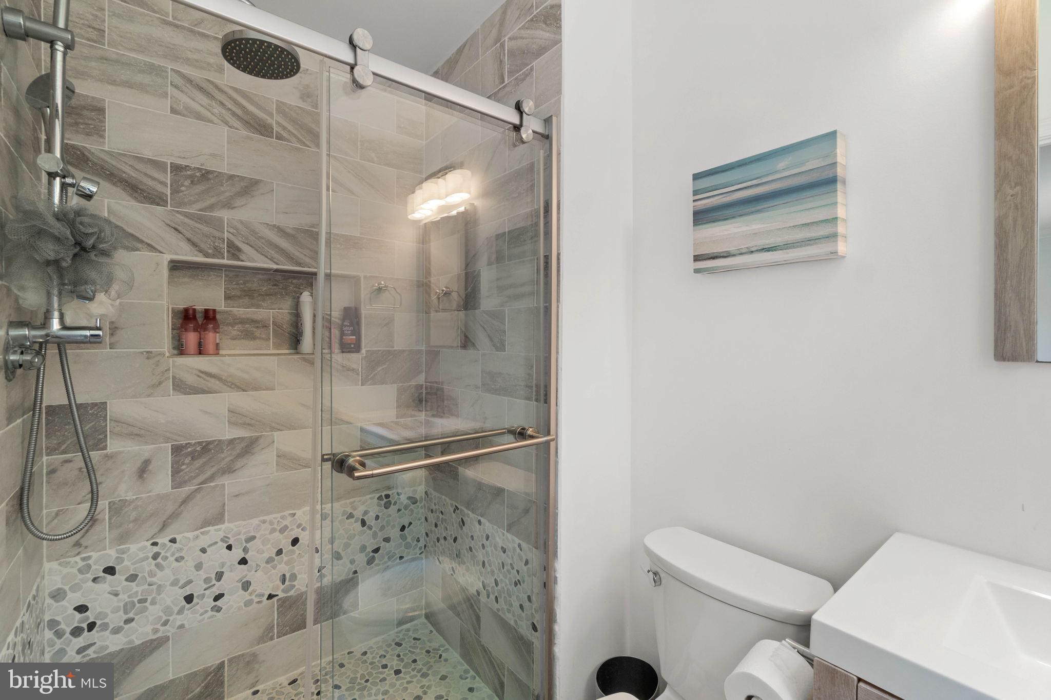 OLNEY SQUARE - Residential