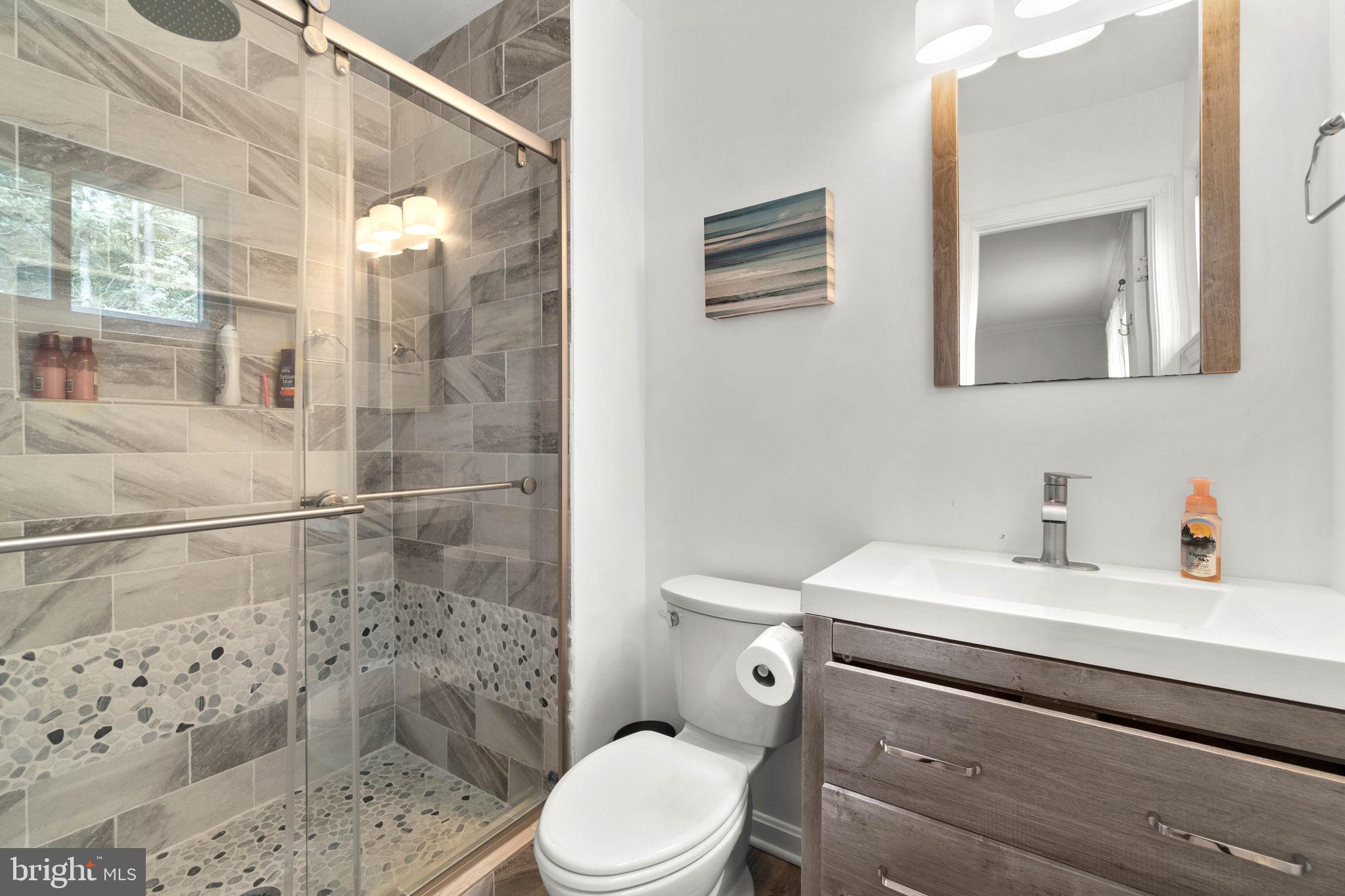 OLNEY SQUARE - Residential