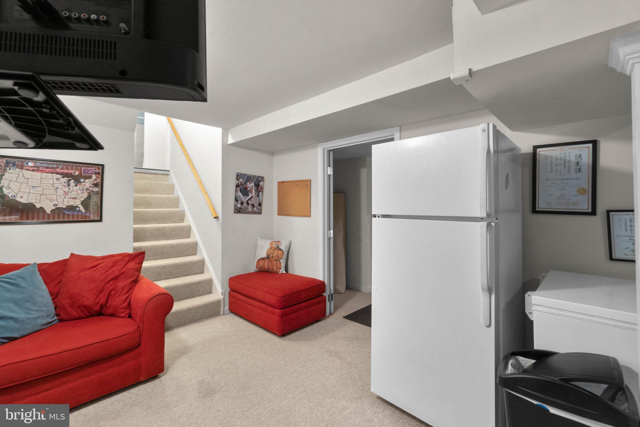 OLNEY SQUARE - Residential