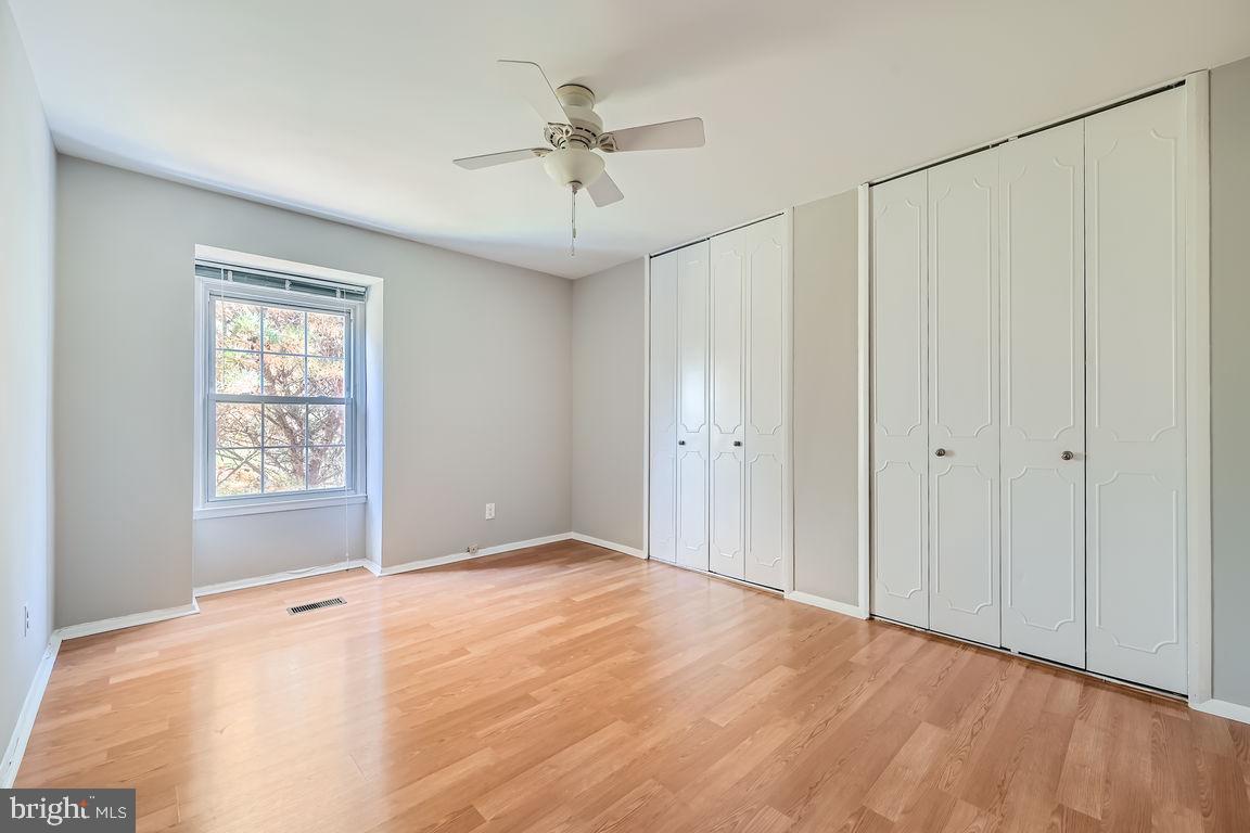 VILLAGES OF HOMELAND - Residential Lease