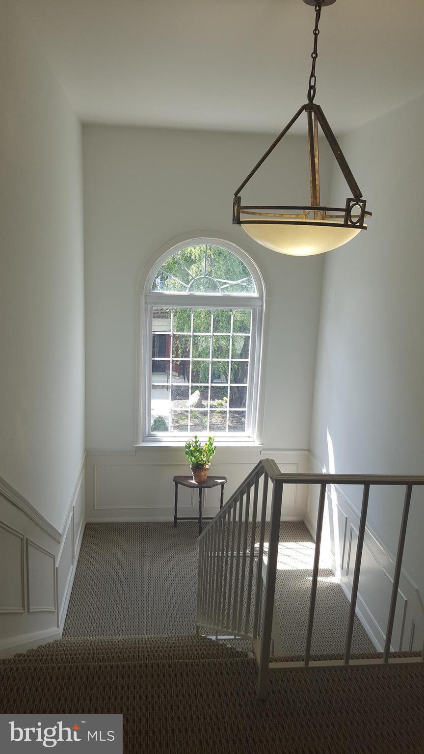 VILLAGES OF HOMELAND - Residential Lease