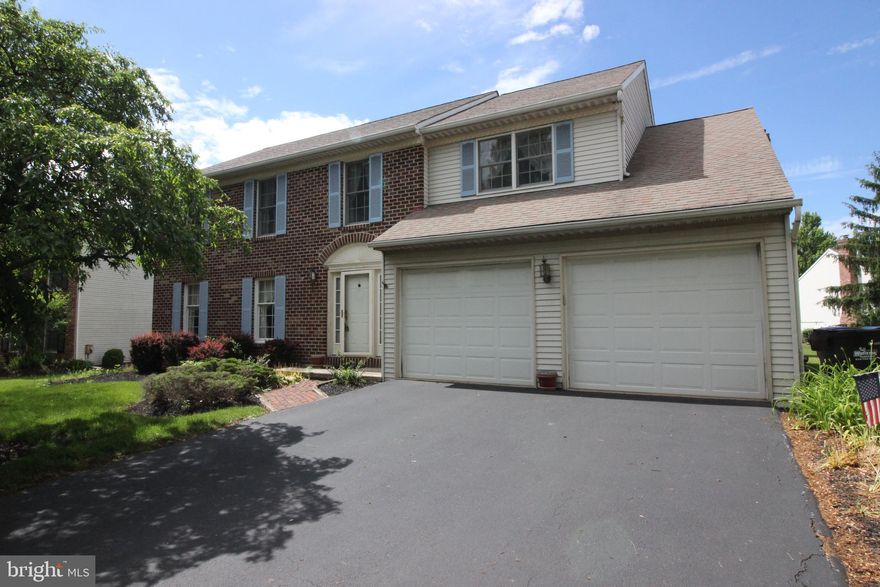 Location, Location, Location! Tucked away at the end of a cul-de-sac, this two story colonial has the space that you are looking for. The house may have 80's decor, but the layout is really functional and flexible. The first floor has the large living room, dining room, eat-in kitchen, 1/2 bath, laundry closet, and a family with with brick fireplace. The entryway is inviting with hardwood floors that continue into the kitchen and breakfast room area. The second floor boasts 4 very large bedrooms and two full baths. Ample closet space in all bedrooms. The basement poured concrete and nice high ceilings ideal for finishing into an awesome man-cave or entertaining area. Basement is also upgraded to be under the Family room which was an option  when it was built.  9' wide garage doors with steel I beam which eliminates the the poles in  between the cars. Heating and A/C unit replaced 2021. Roof is estimated to be about 10 years old. GREAT bones.