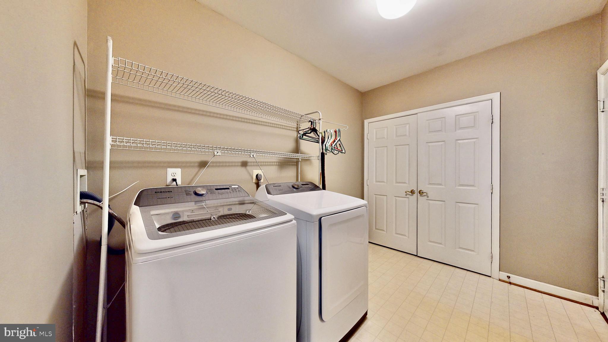 INDIAN CREEK ESTATES SUB - Residential