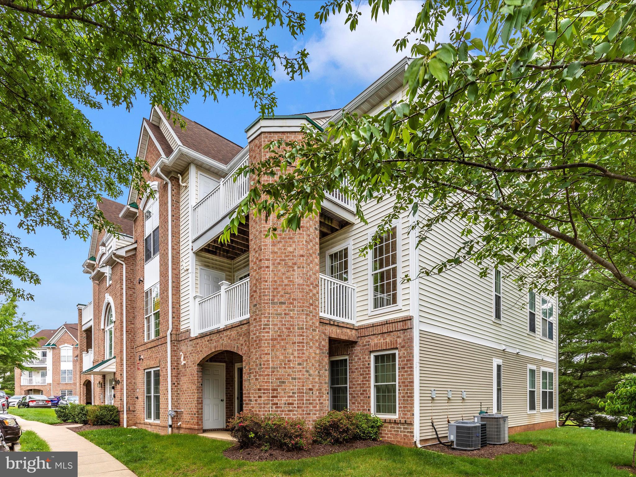 ECHO GLEN - Residential Lease