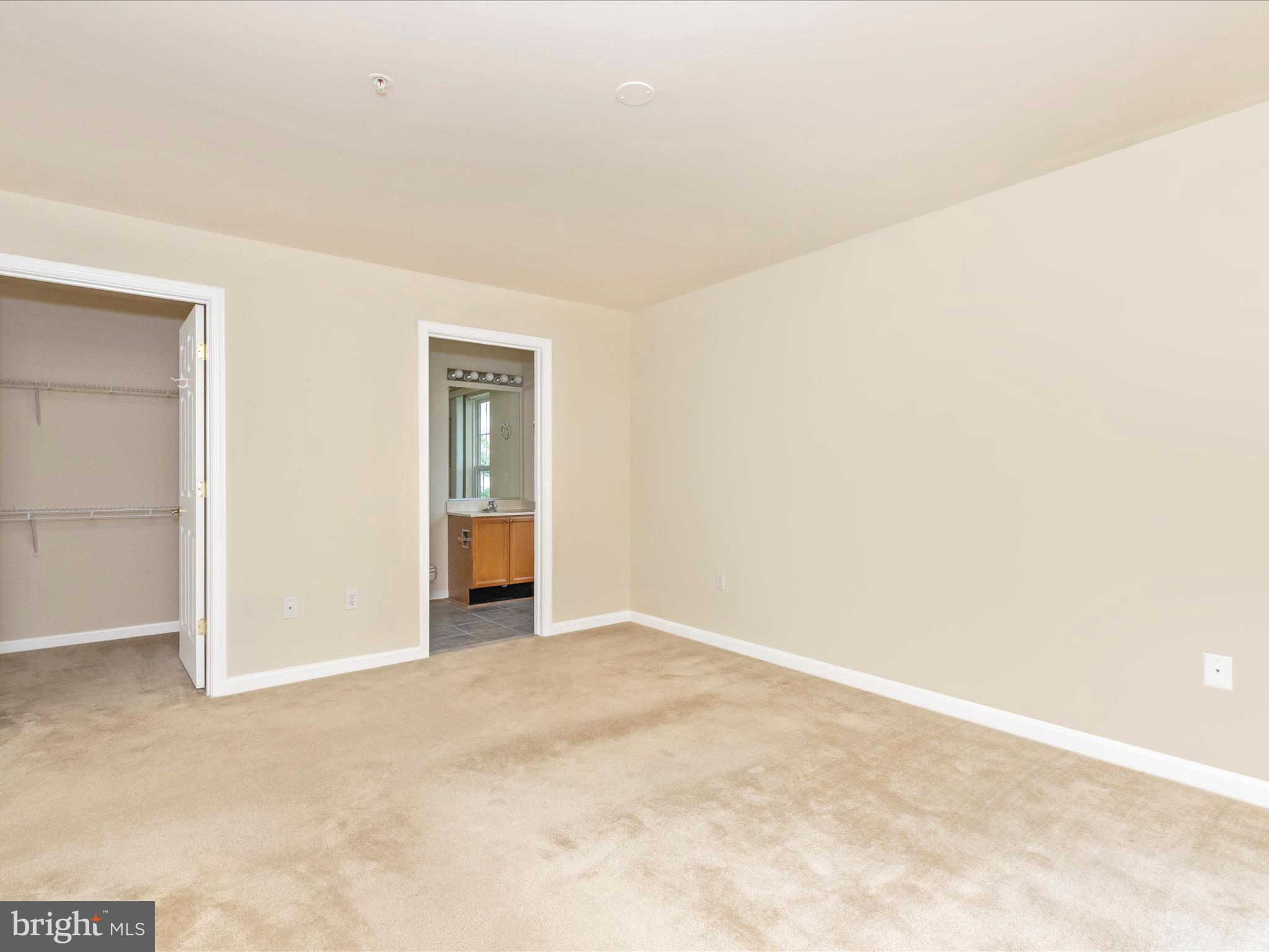 ECHO GLEN - Residential Lease