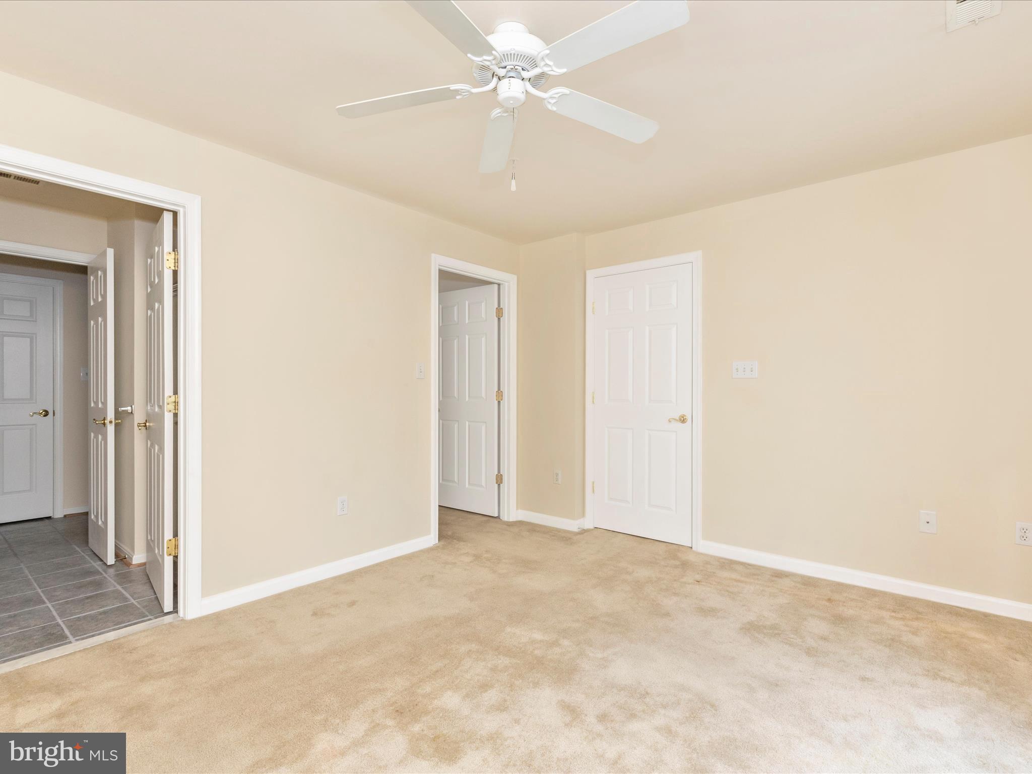 ECHO GLEN - Residential Lease