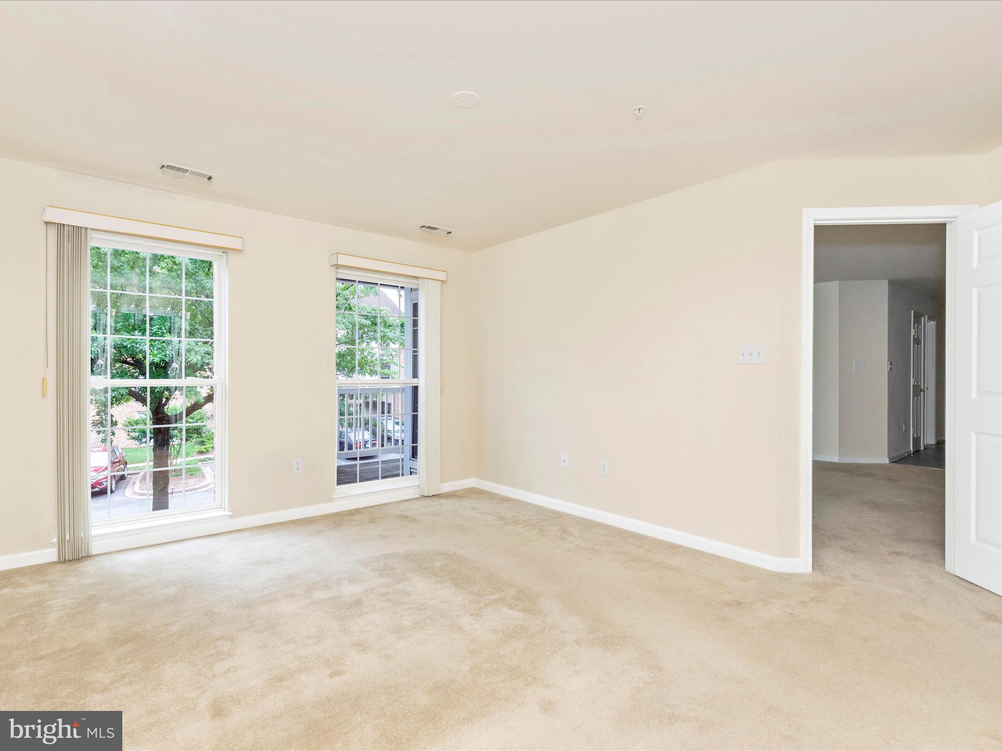 ECHO GLEN - Residential Lease