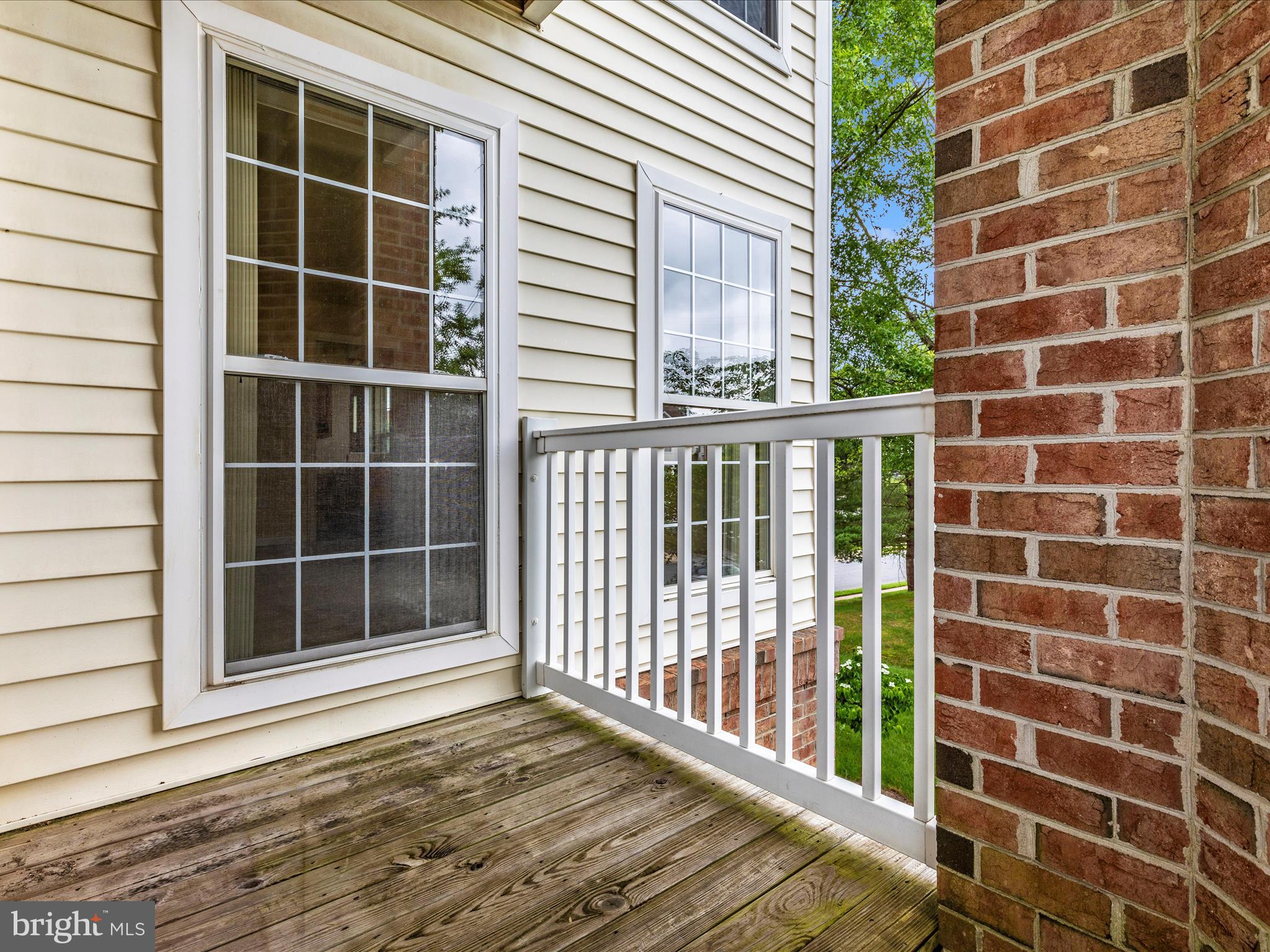 ECHO GLEN - Residential Lease