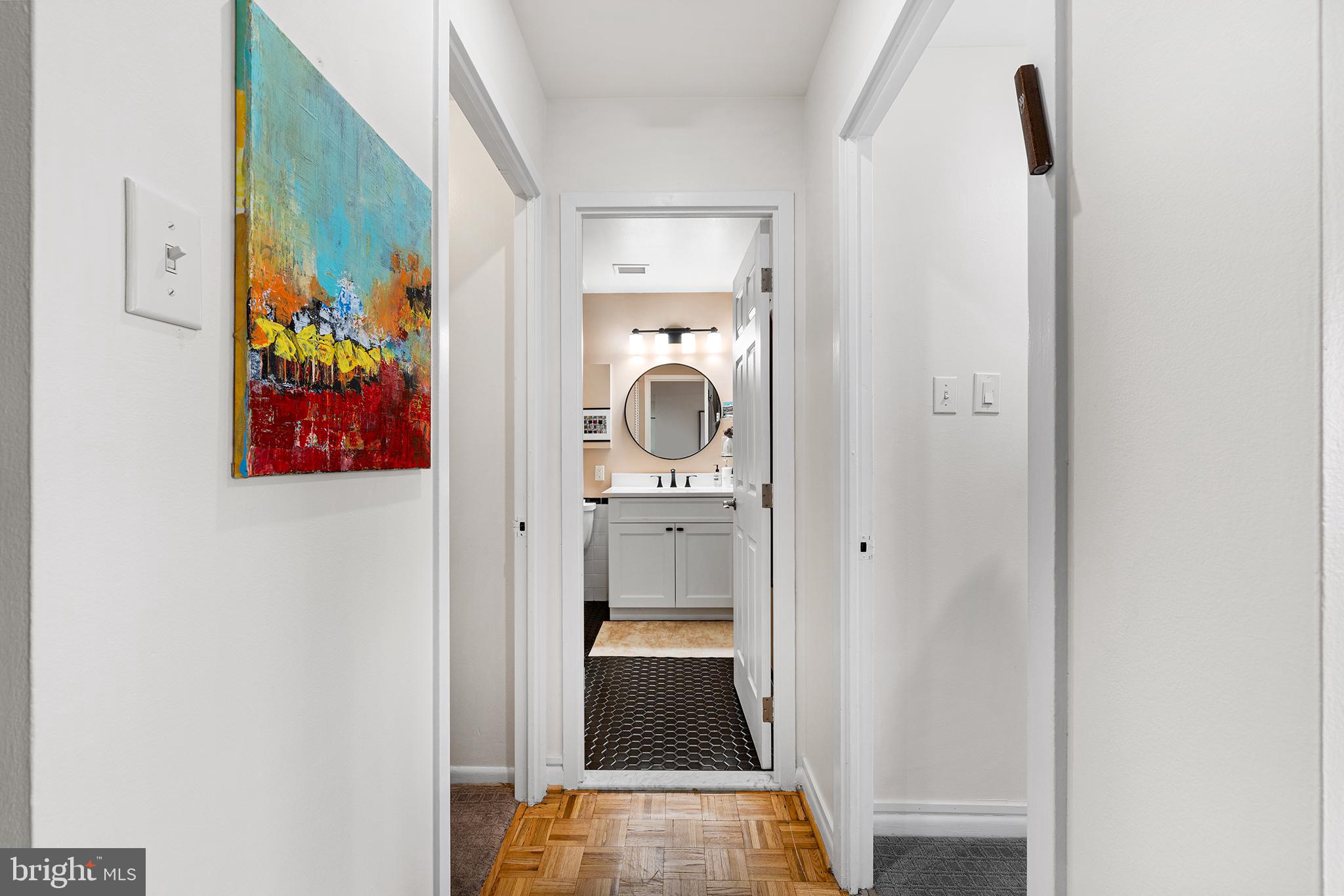 OAK HILL - Residential