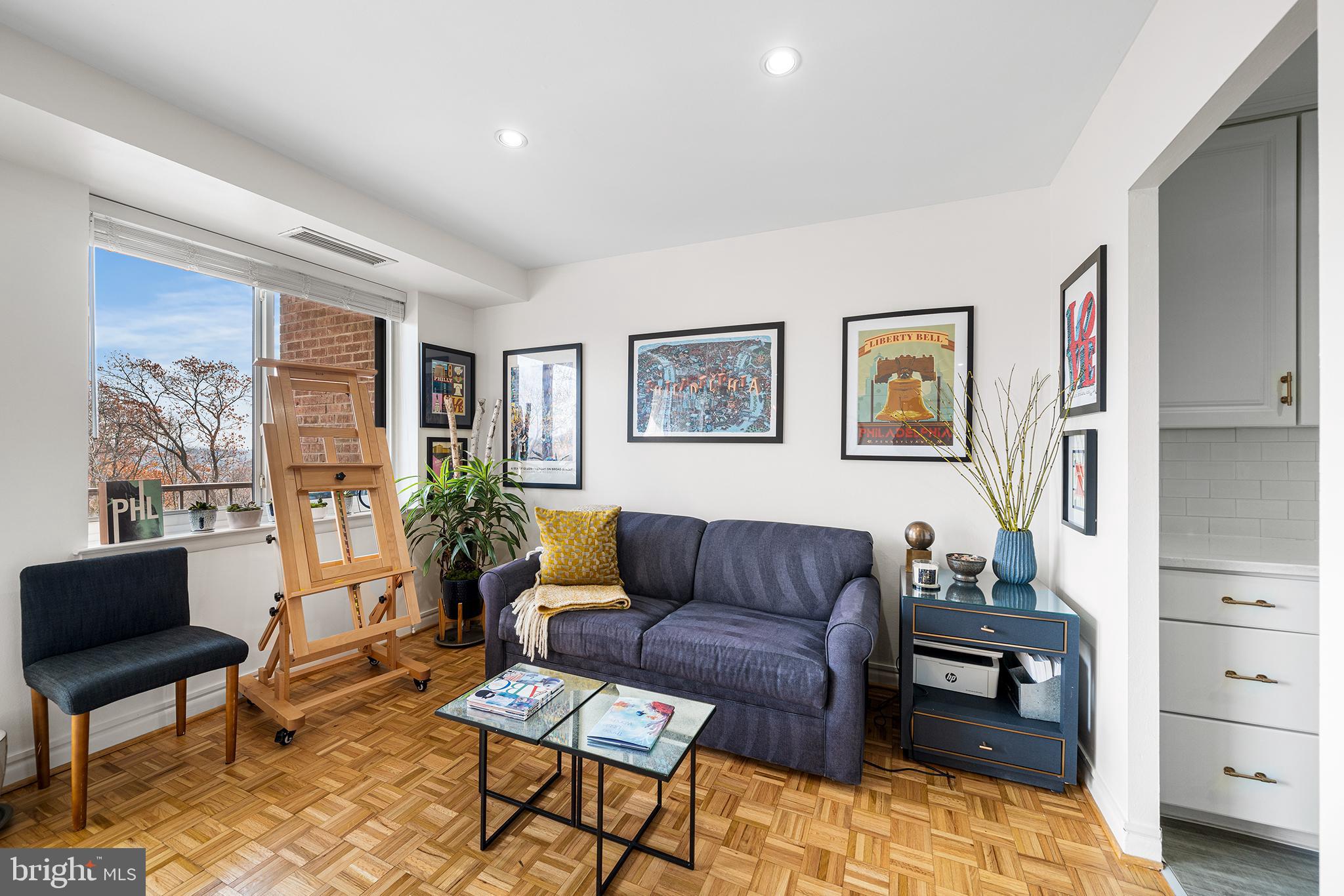 OAK HILL - Residential