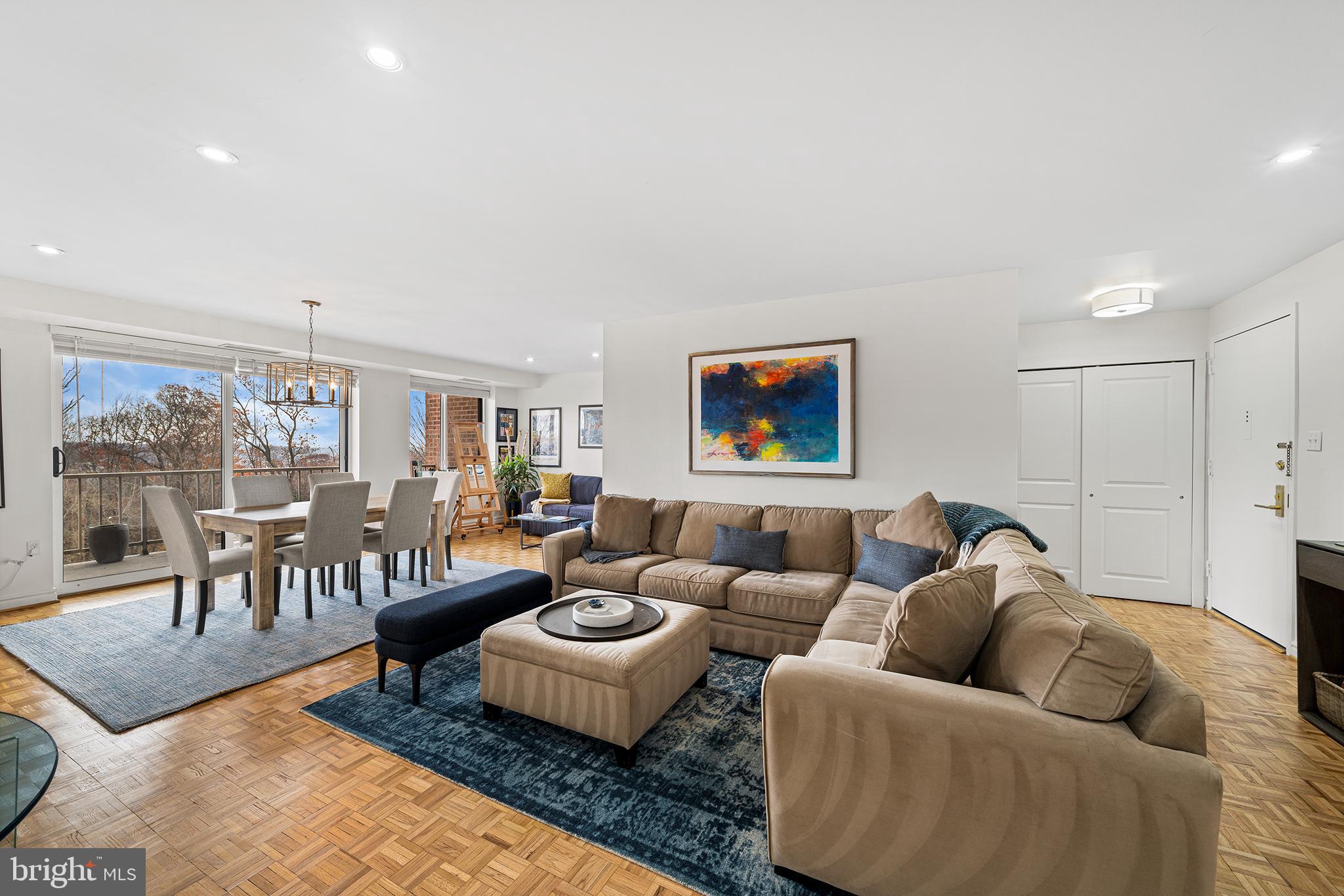 OAK HILL - Residential