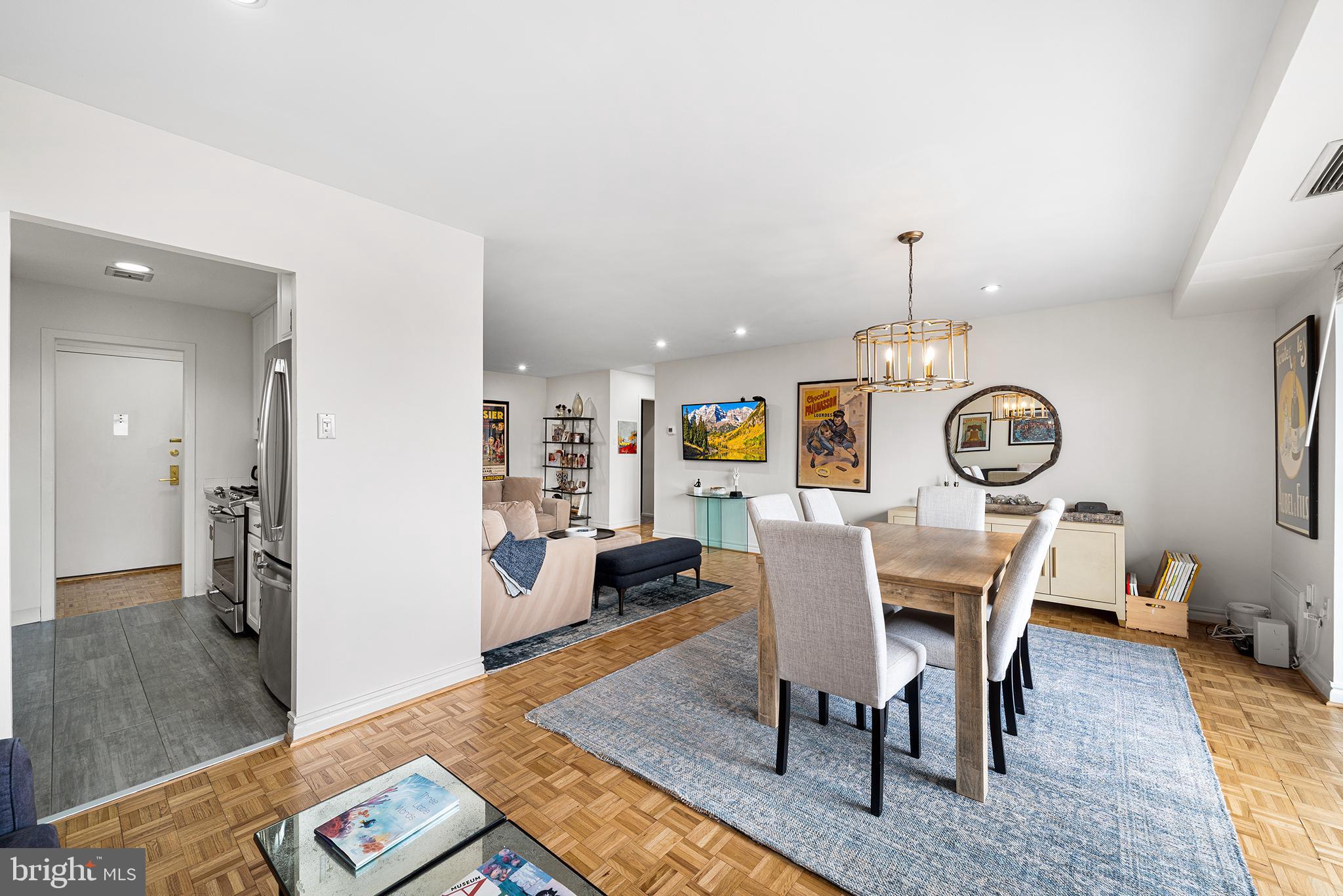 OAK HILL - Residential