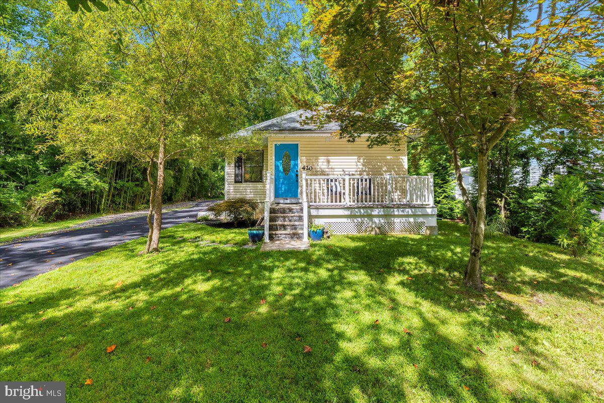 420 MT LUCAS ROAD