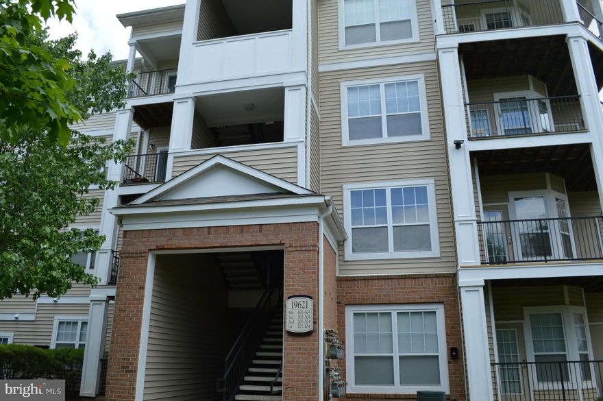 Open Saturday 9/24 11-12:30. Great 1 bedroom condo in the Ashmore@Germantown Community. This level unit offers a balcony with views of the pool, assigned parking, open kitchen/living room, pet freindly building. This condo is in the MPDU program subject to all rules except income restrictions, buyer must not have owned a home in last 5 years, and must occupy the property.